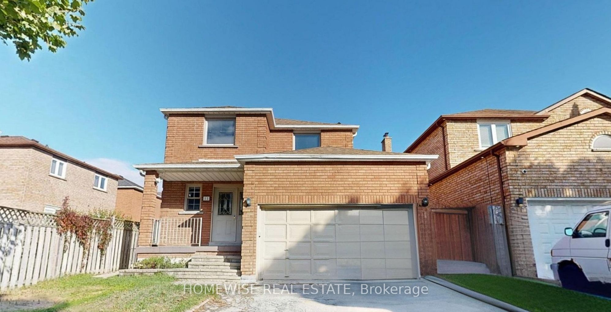 11 Briarcliffe Crescent, Vaughan, ON L4J 7G5