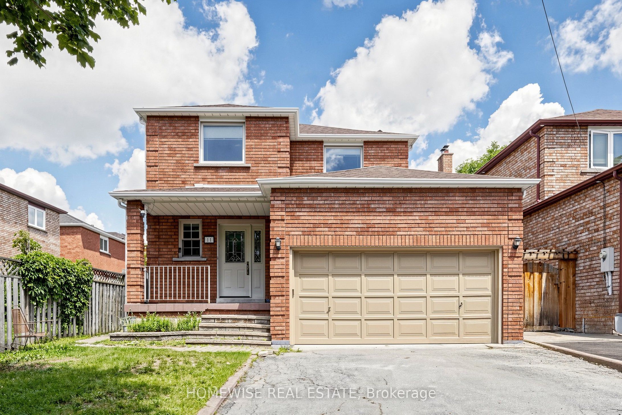 11 Briarcliffe Crescent, Vaughan, ON L4J 7G5 photo 2