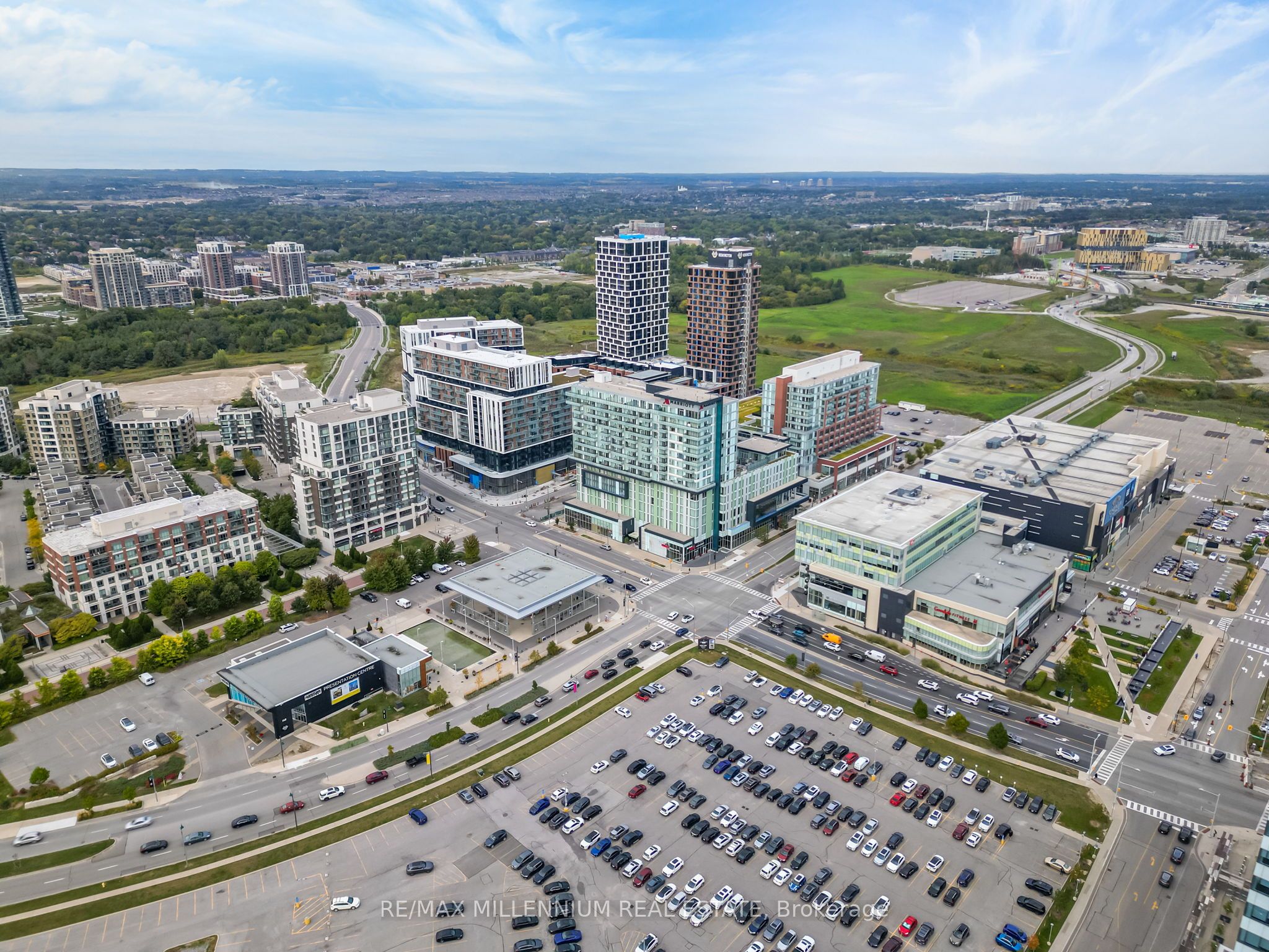 8081 Birchmount Road E 917, Markham, ON L6G 0G5 photo 2