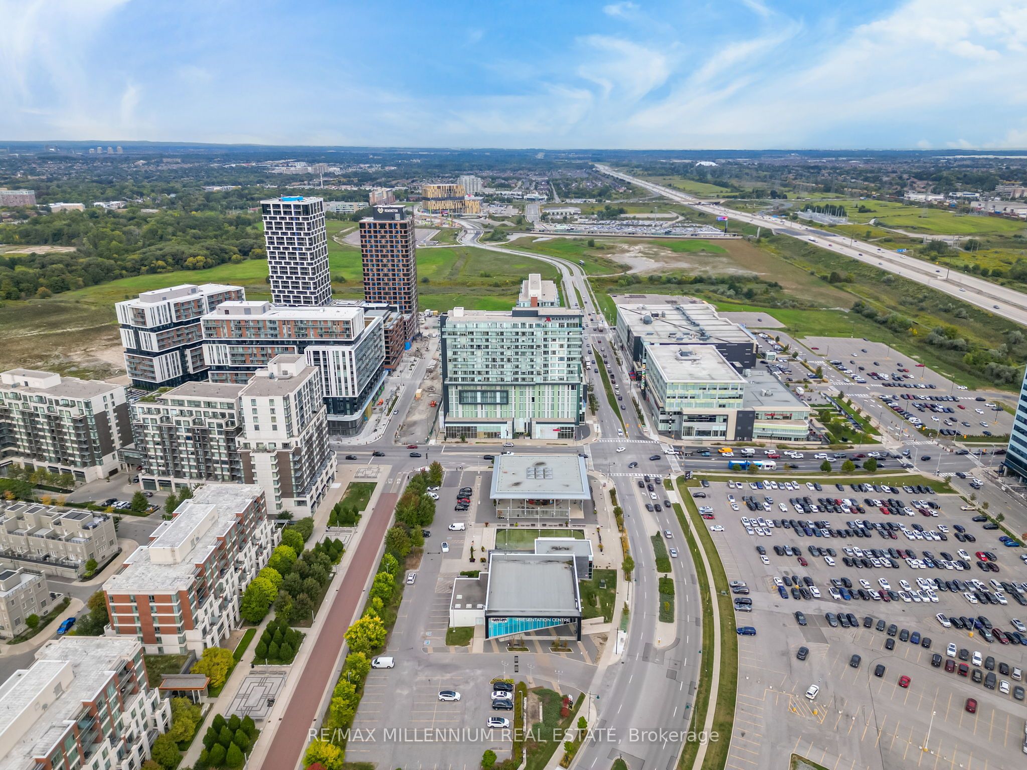 8081 Birchmount Road E 917, Markham, ON L6G 0G5 photo 3
