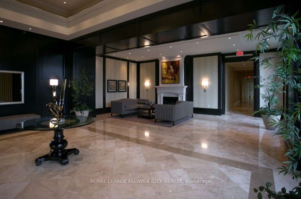 88 Promenade Circle 403, Vaughan, ON L4J 9A4 photo 2