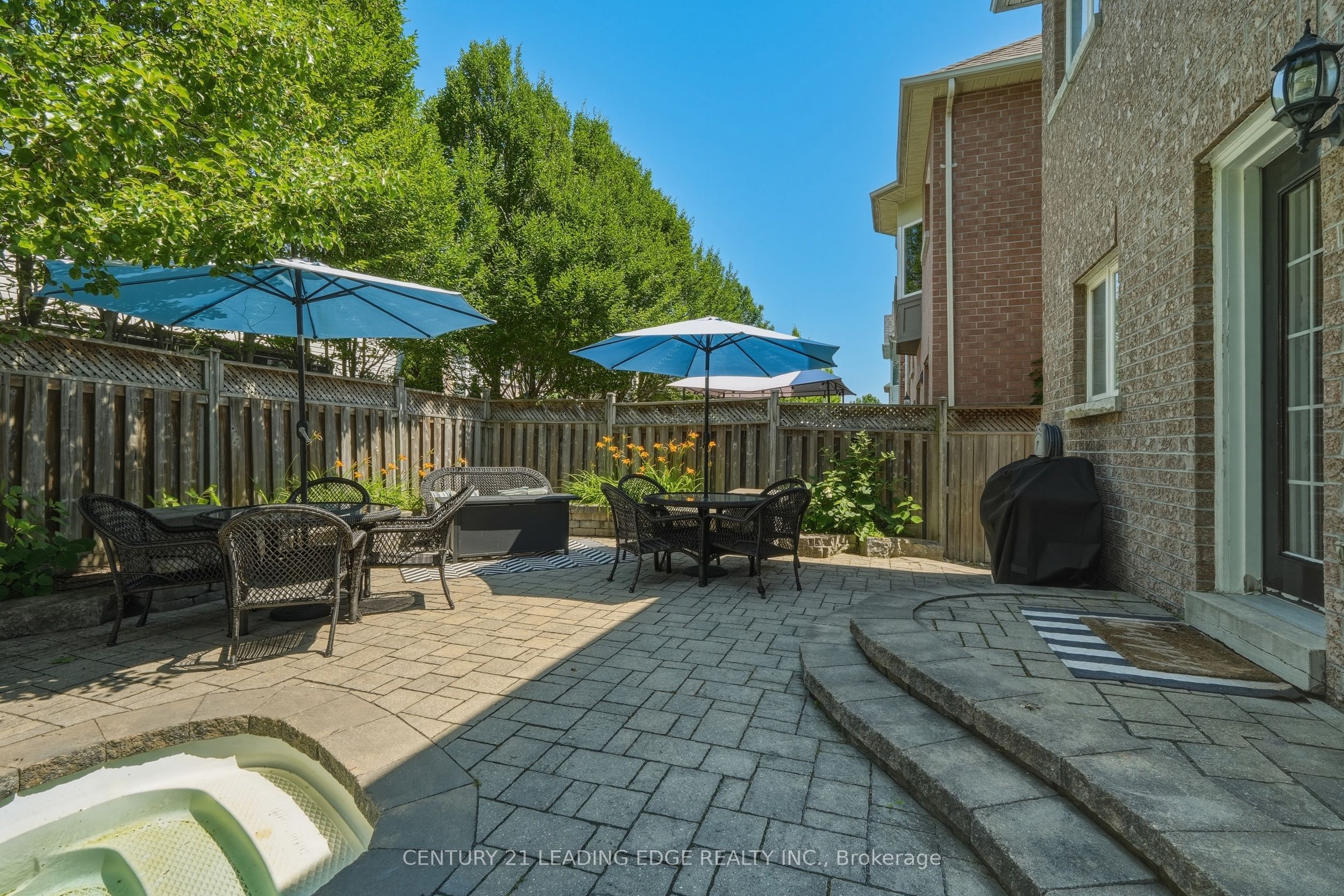 8 Haverhill Terrace, Aurora, ON L4G 7R7 photo 5