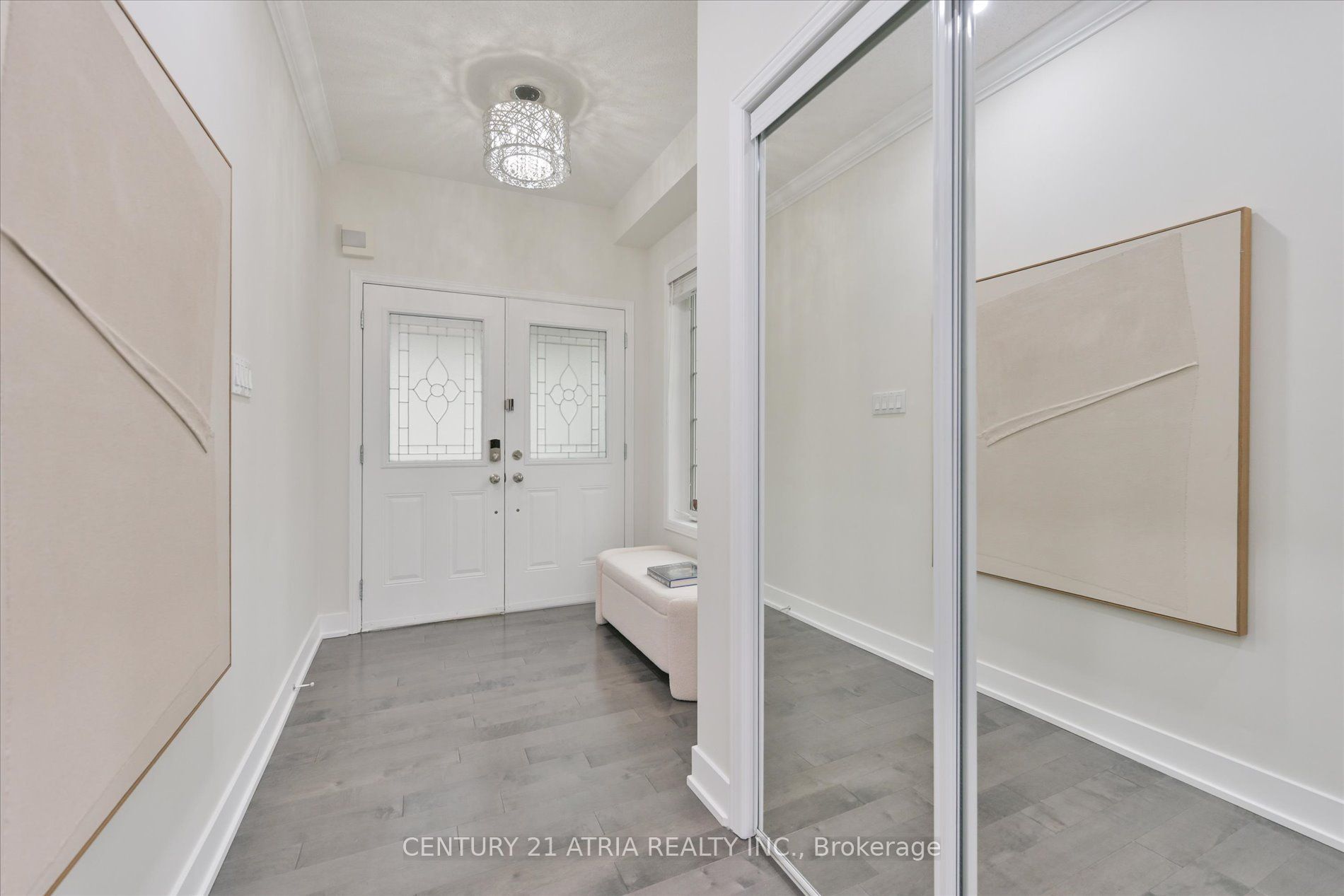 94 Merton Street, Richmond Hill, ON L4E 0P2 photo 4