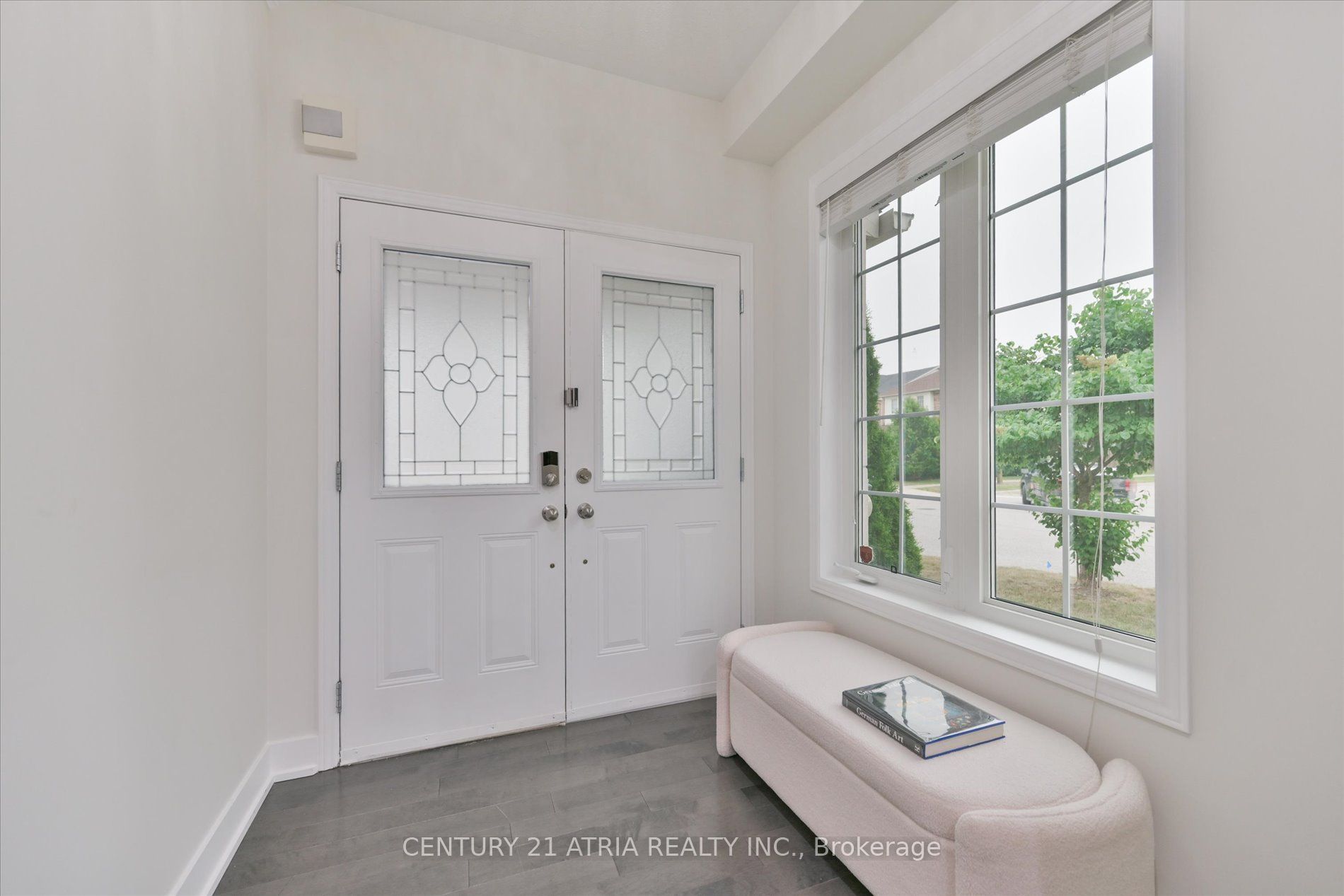 94 Merton Street, Richmond Hill, ON L4E 0P2 photo 5