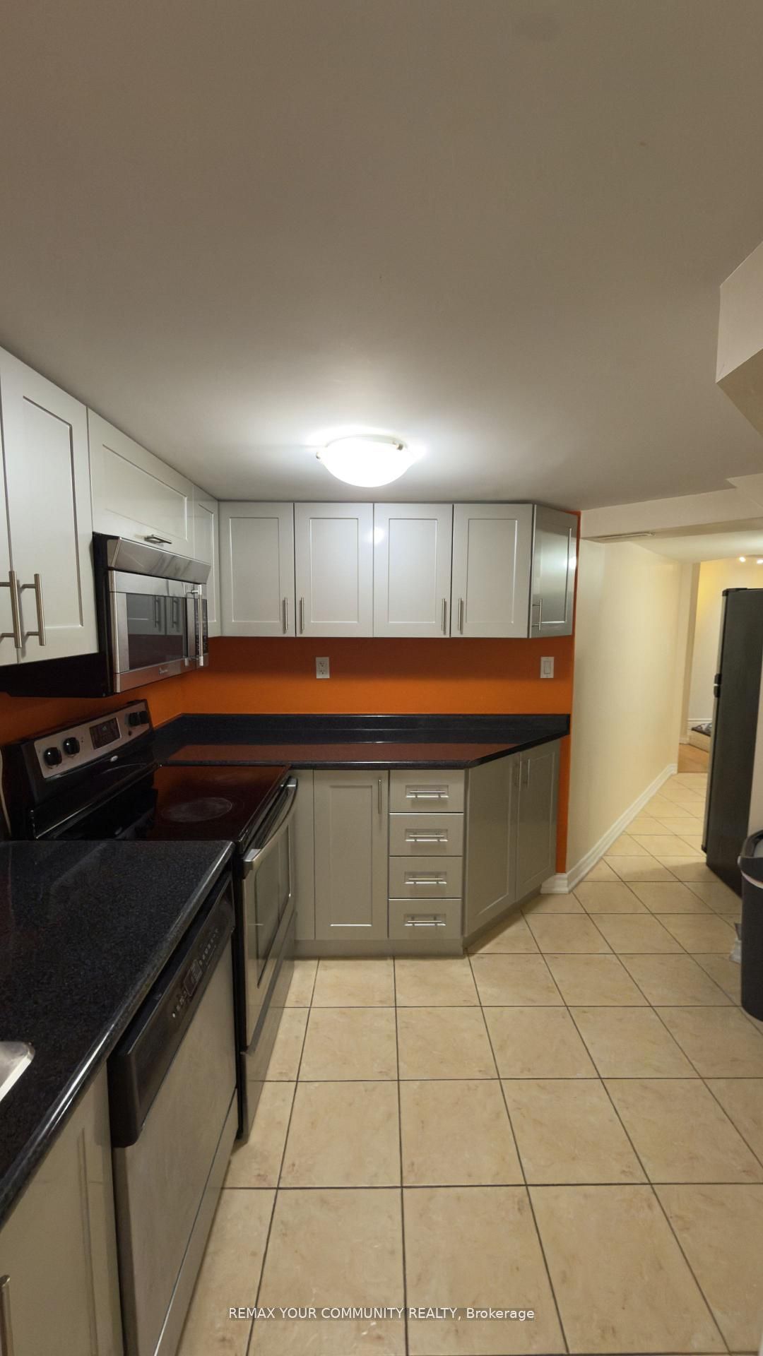 117 English Oak Drive Basement, Richmond Hill, ON L4E 3X4 photo 5