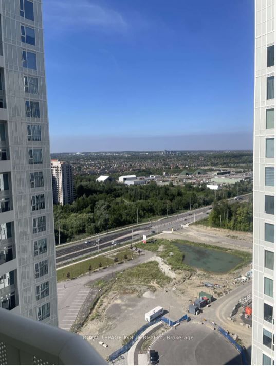 10 Abeja Street 2315, Vaughan, ON L4K 0A4 photo 2