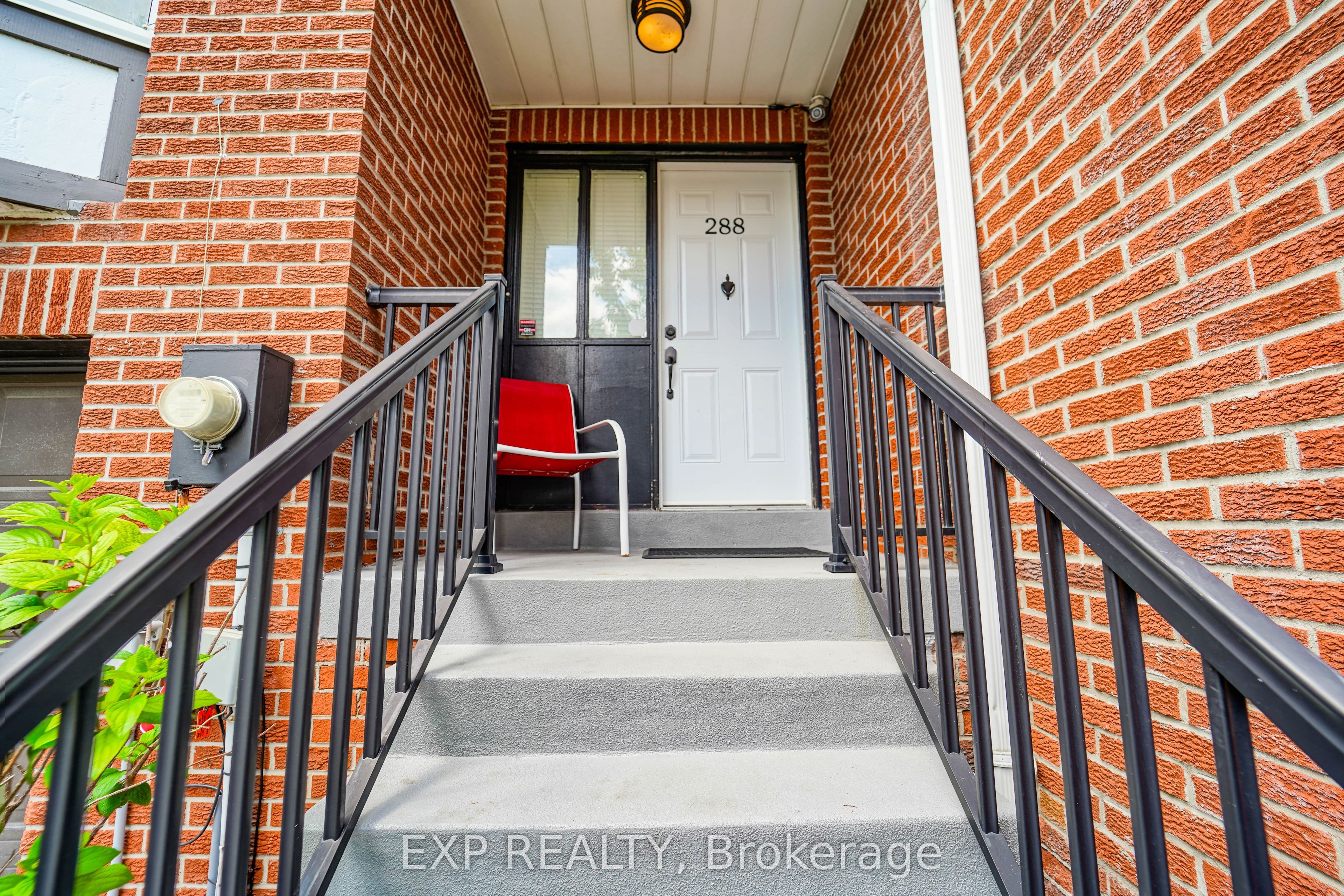 288 Simonston Boulevard 30, Markham, ON L3T 4T5 photo 2