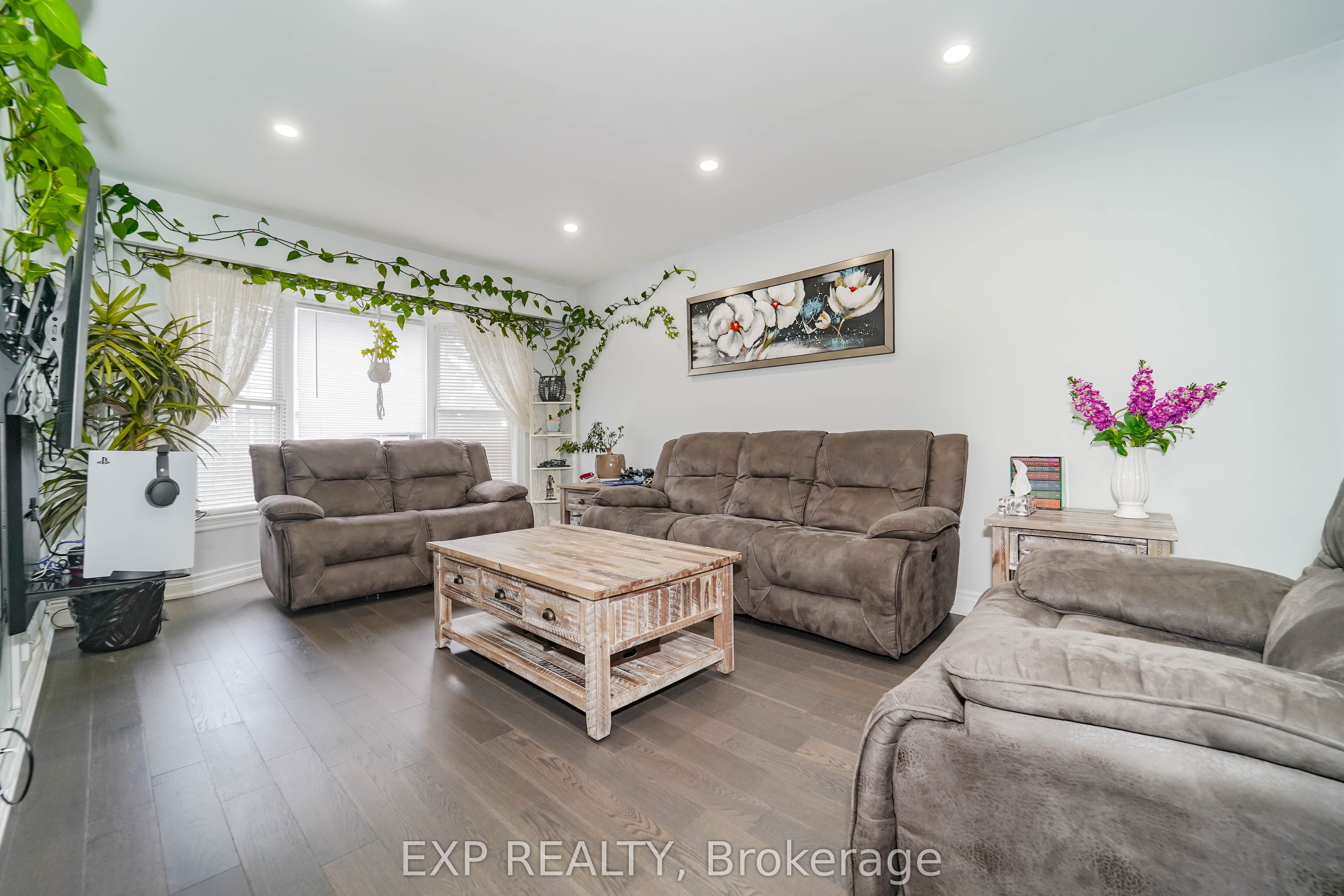 288 Simonston Boulevard 30, Markham, ON L3T 4T5 photo 3