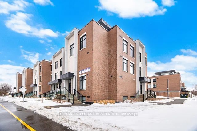 9560 Islington Avenue S 214, Vaughan, ON L4H 5E8 photo 2
