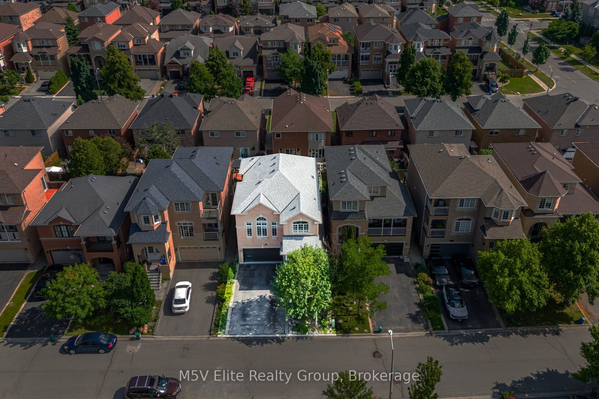 168 Sail Crescent, Vaughan, ON L6A 2Z2 photo 2
