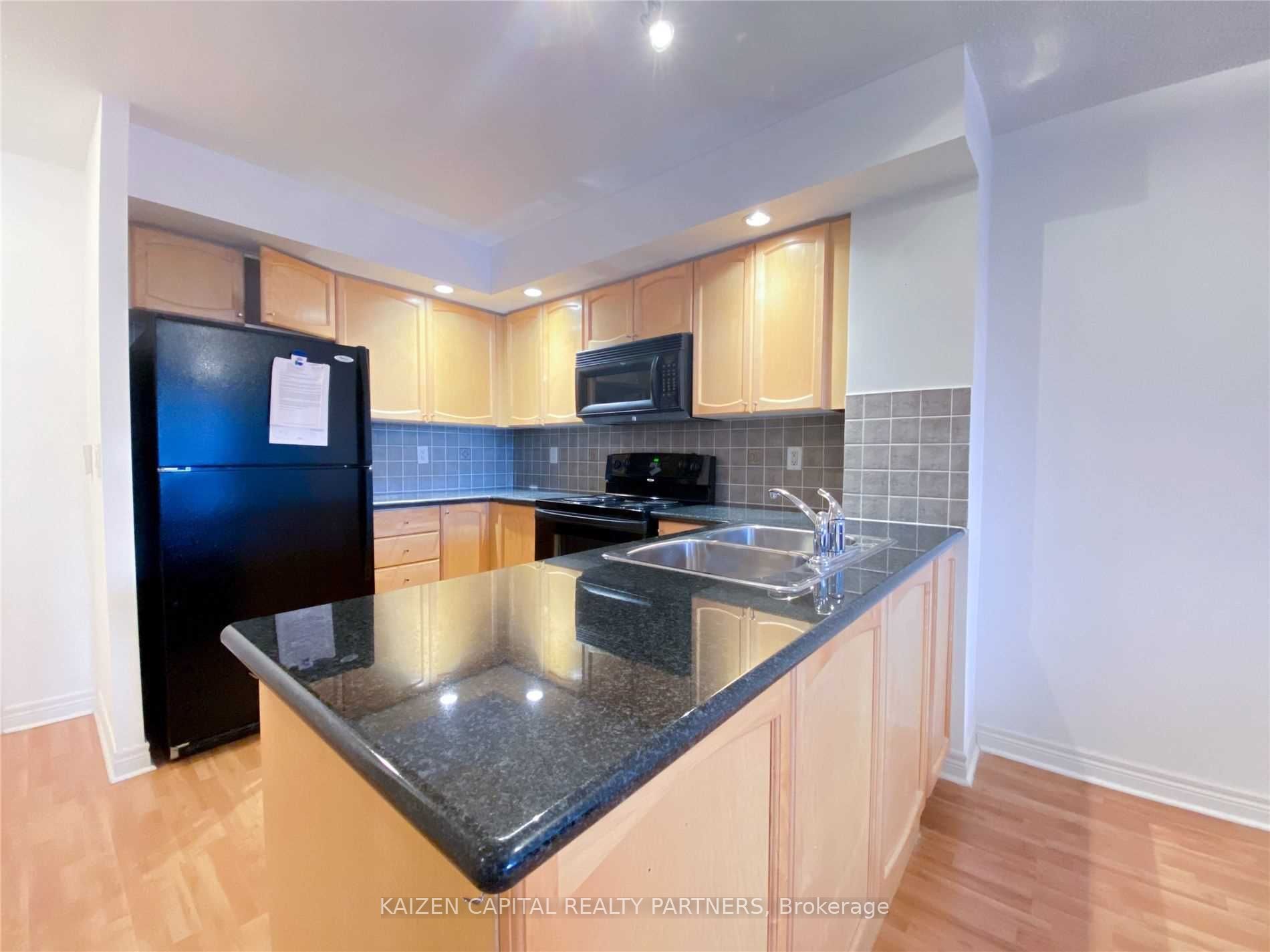 33 Cox Boulevard 231, Markham, ON L3R 8A6 photo 2