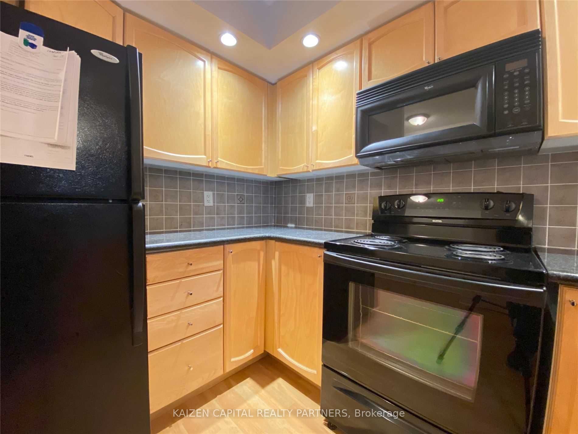 33 Cox Boulevard 231, Markham, ON L3R 8A6 photo 3