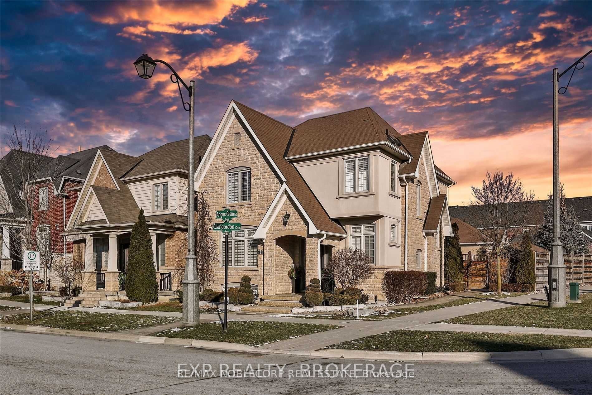 2 Glengordon Crescent, Markham, ON L6C 0K1