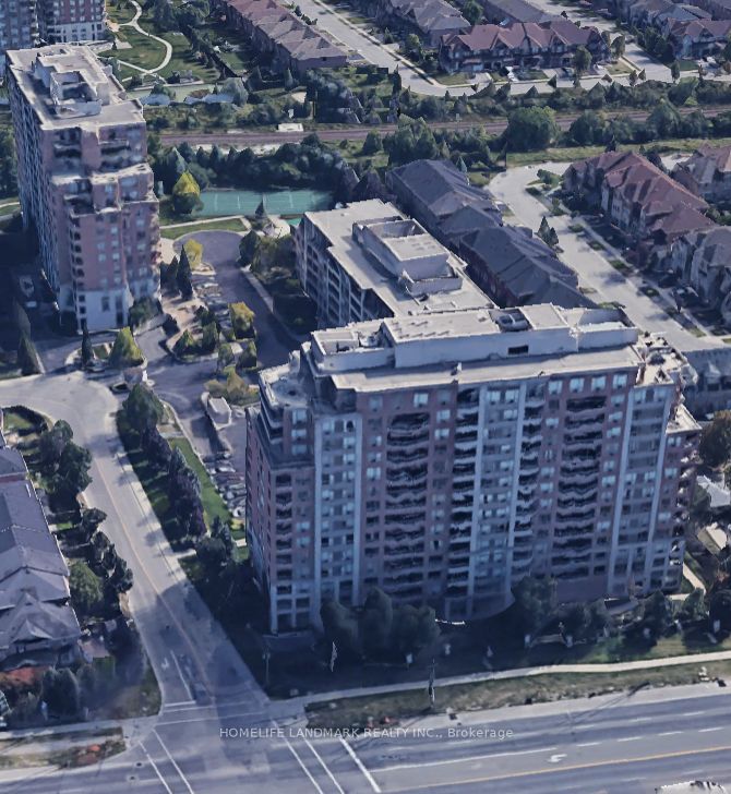 9 Northern Hts Drive 806, Richmond Hill, ON L4B 4M5 photo 2