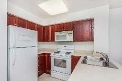 9 Northern Hts Drive 806, Richmond Hill, ON L4B 4M5 photo 4