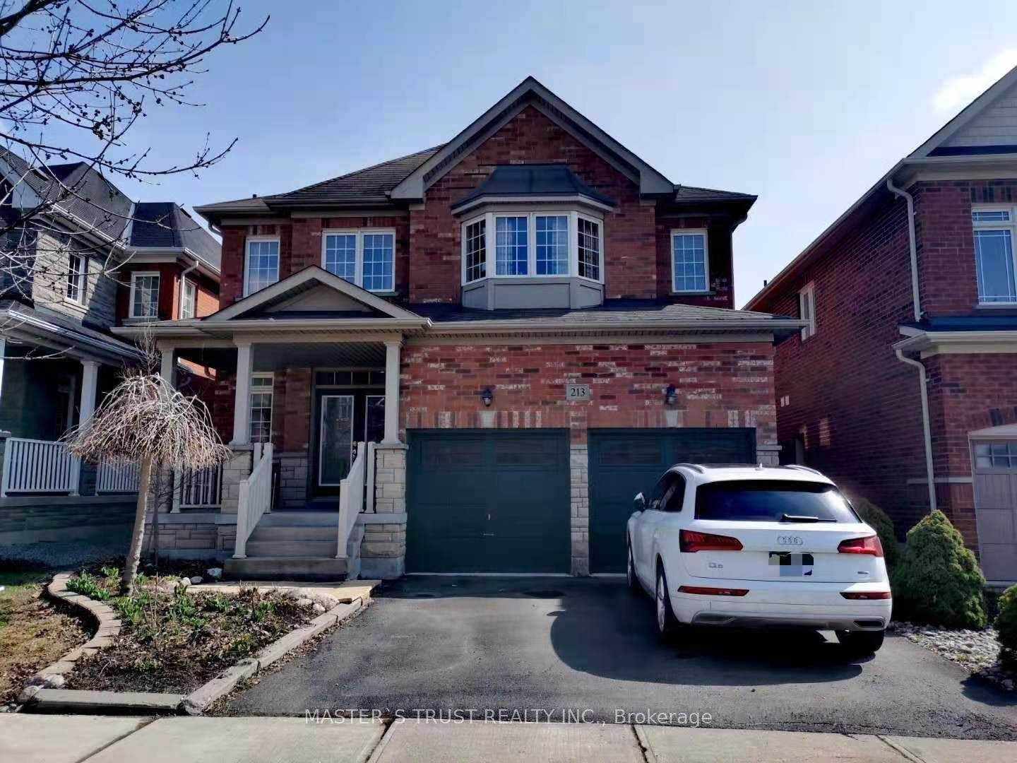 213 River Ridge Boulevard, Aurora, ON L4G 7T7