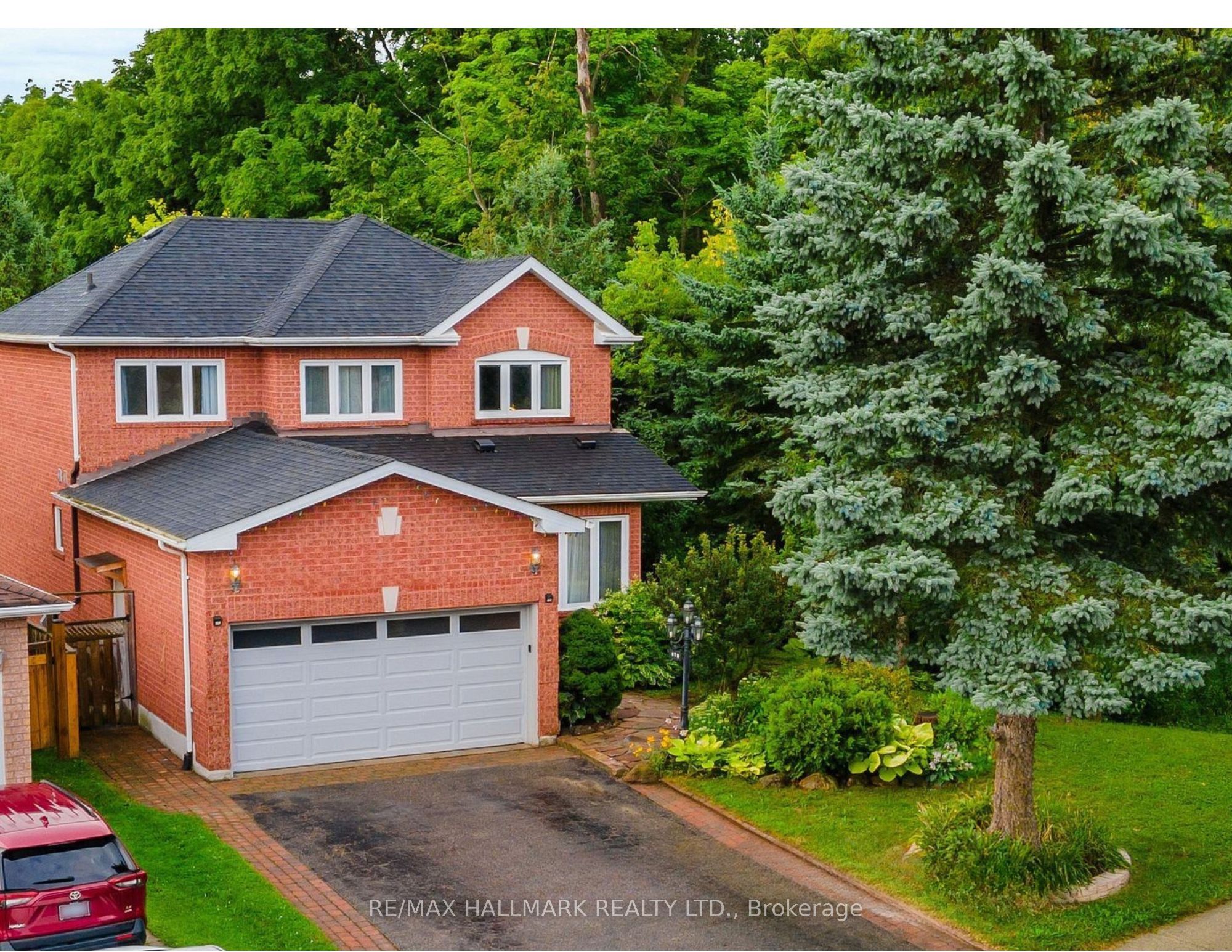 410 Clearmeadow Boulevard, Newmarket, ON L3X 2C7 photo 3
