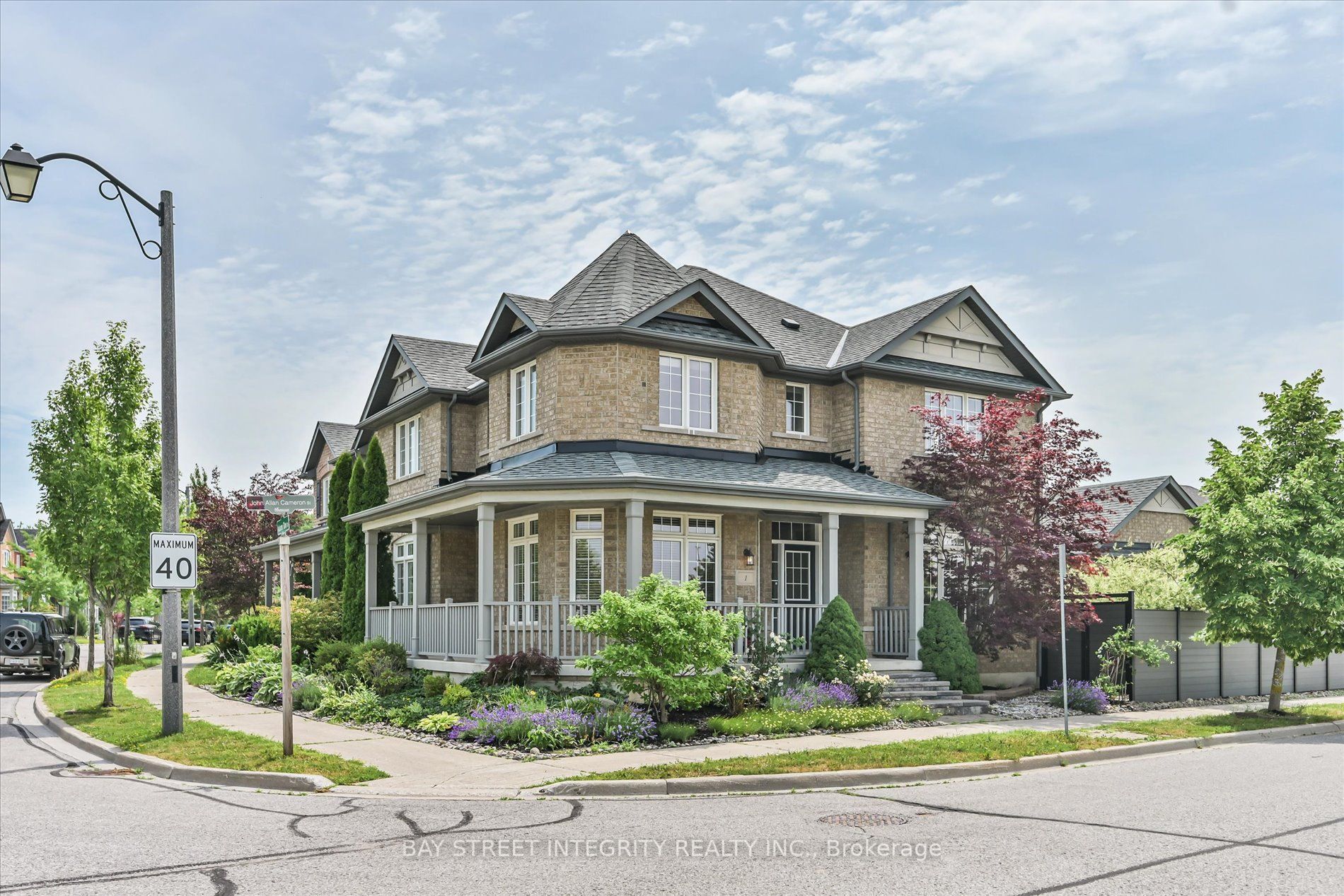 1 Autumn Glow Drive, Markham, ON L6B 0P4