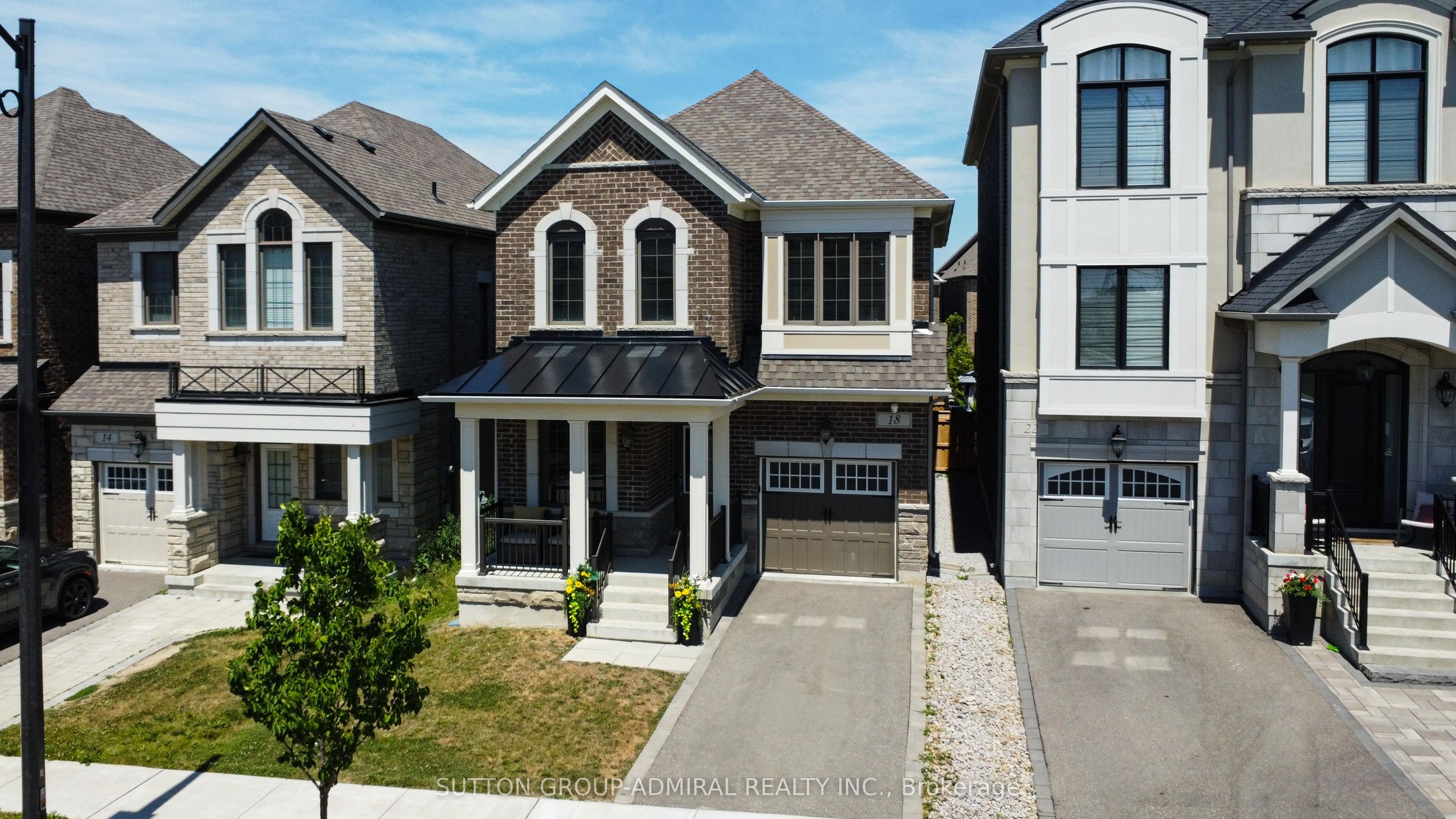 18 Morning Sparrow Drive, Vaughan, ON L4H 5A6 photo 2