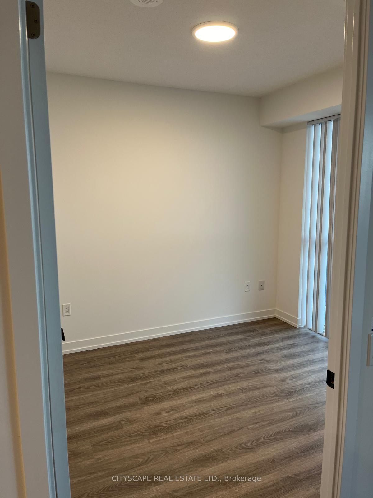 195 Commerce Street 2505, Vaughan, ON L4K 0P9 photo 5