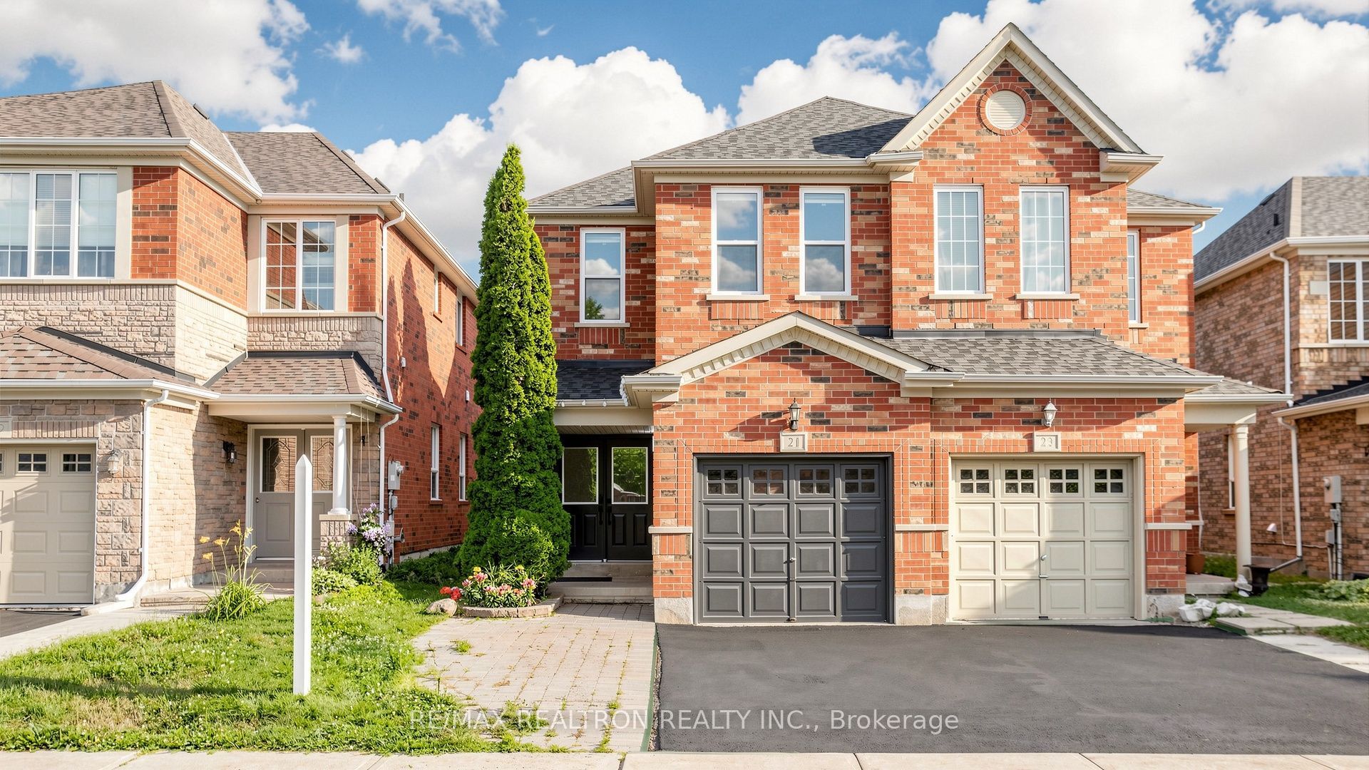 21 Belvia Drive, Vaughan, ON L4K 5J6 photo 3