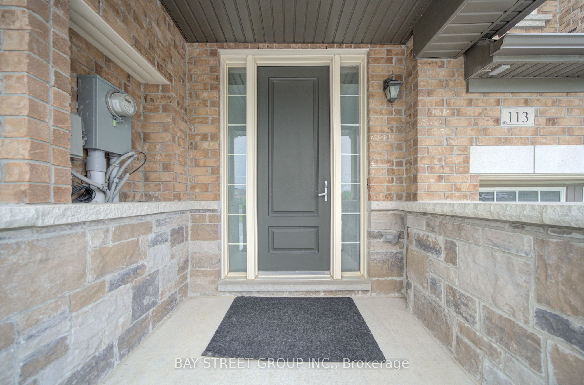 113 Drizzle Crescent, Richmond Hill, ON L4E 1G8 photo 4