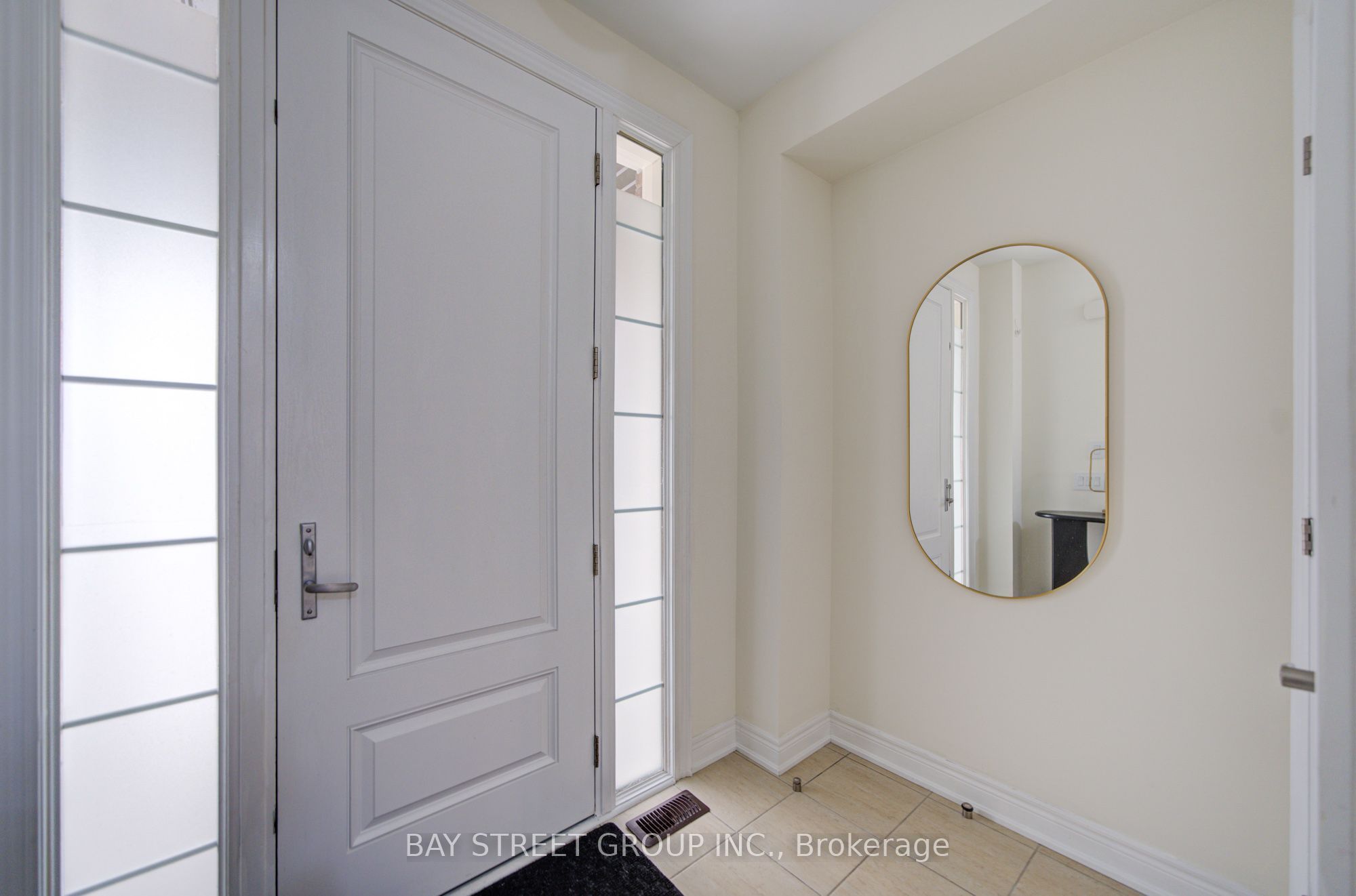 113 Drizzle Crescent, Richmond Hill, ON L4E 1G8 photo 5