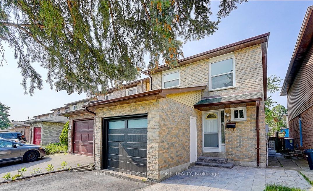 24 Barrington Crescent Basement, Markham, ON L3R 3H3 photo 2