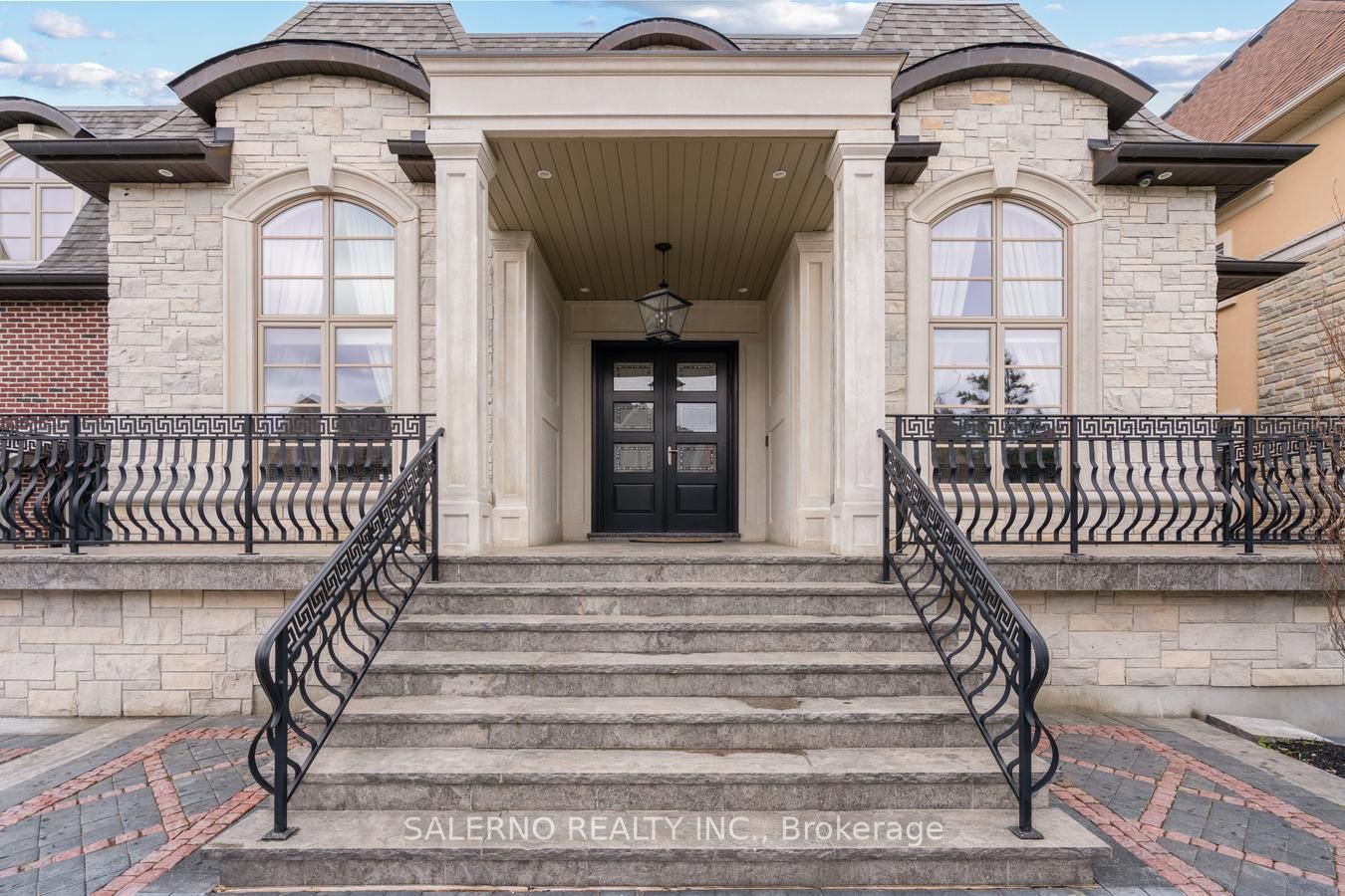 71 Grand Vellore Crescent, Vaughan, ON L4H 0P1 photo 4