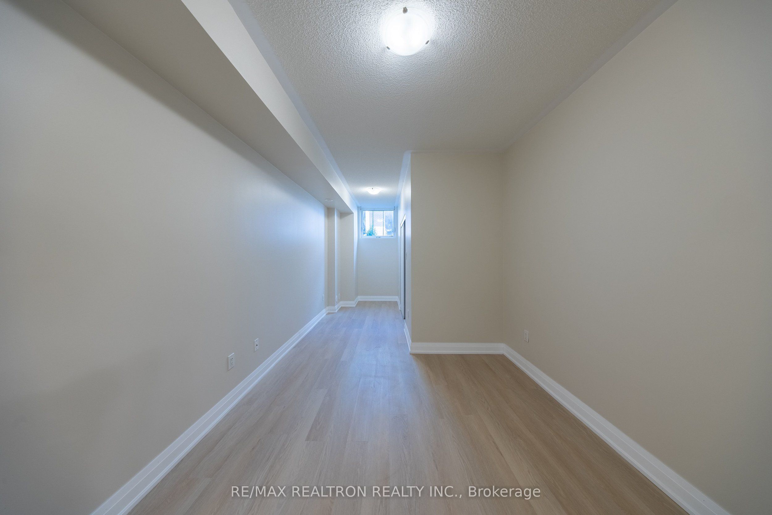 6 Whitaker Way 157, Whitchurch-Stouffville, ON L4A 4T4 photo 2