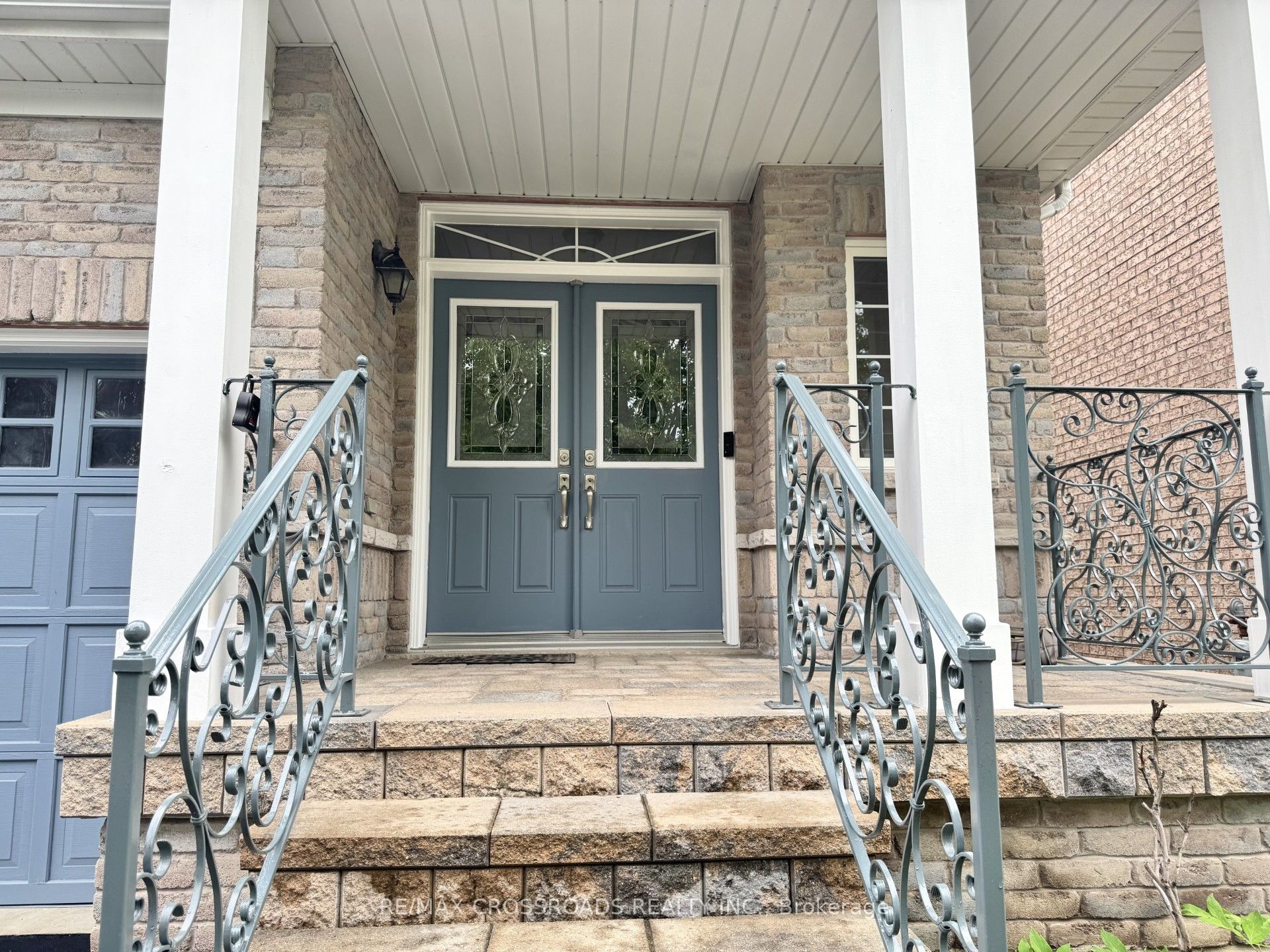 39 Pantano Drive, Vaughan, ON L4J 0A9 photo 3