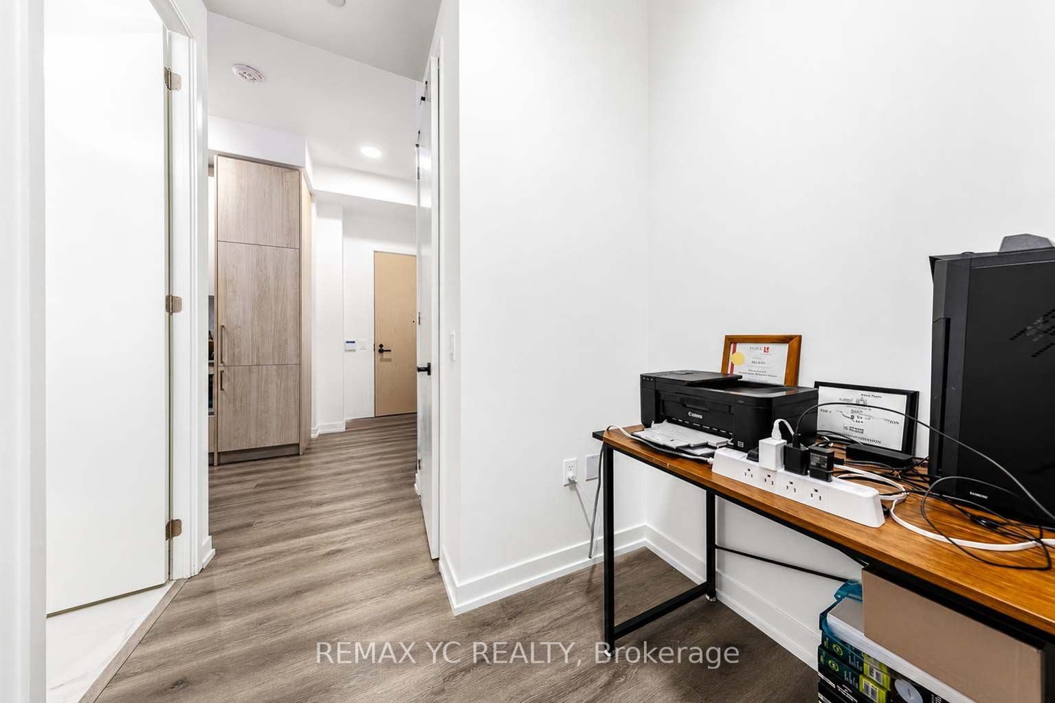 225 Commerce Street 4708, Vaughan, ON L4K 0R1 photo 5