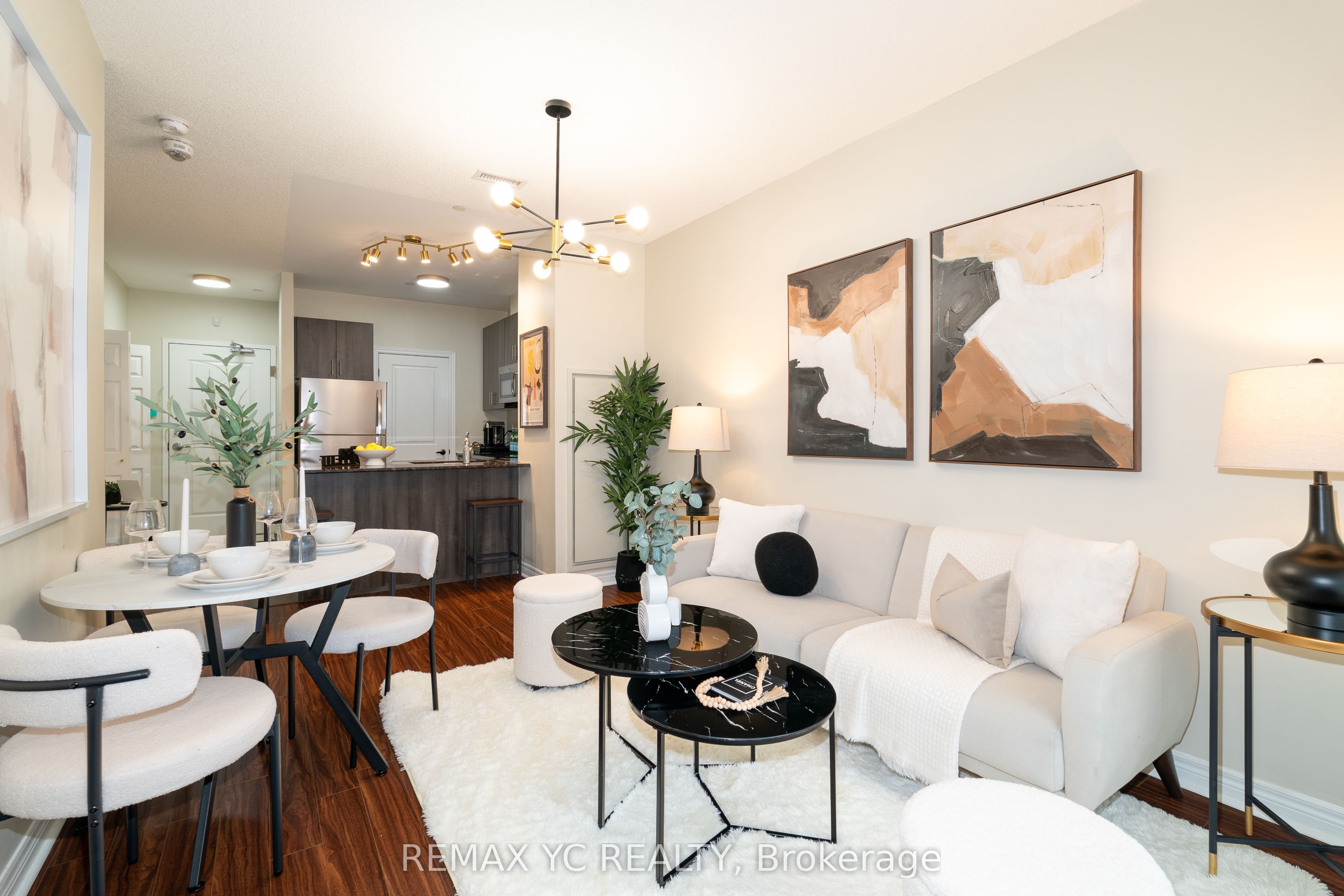 7768 Kennedy Road 102, Markham, ON L3R 5K1 photo 2