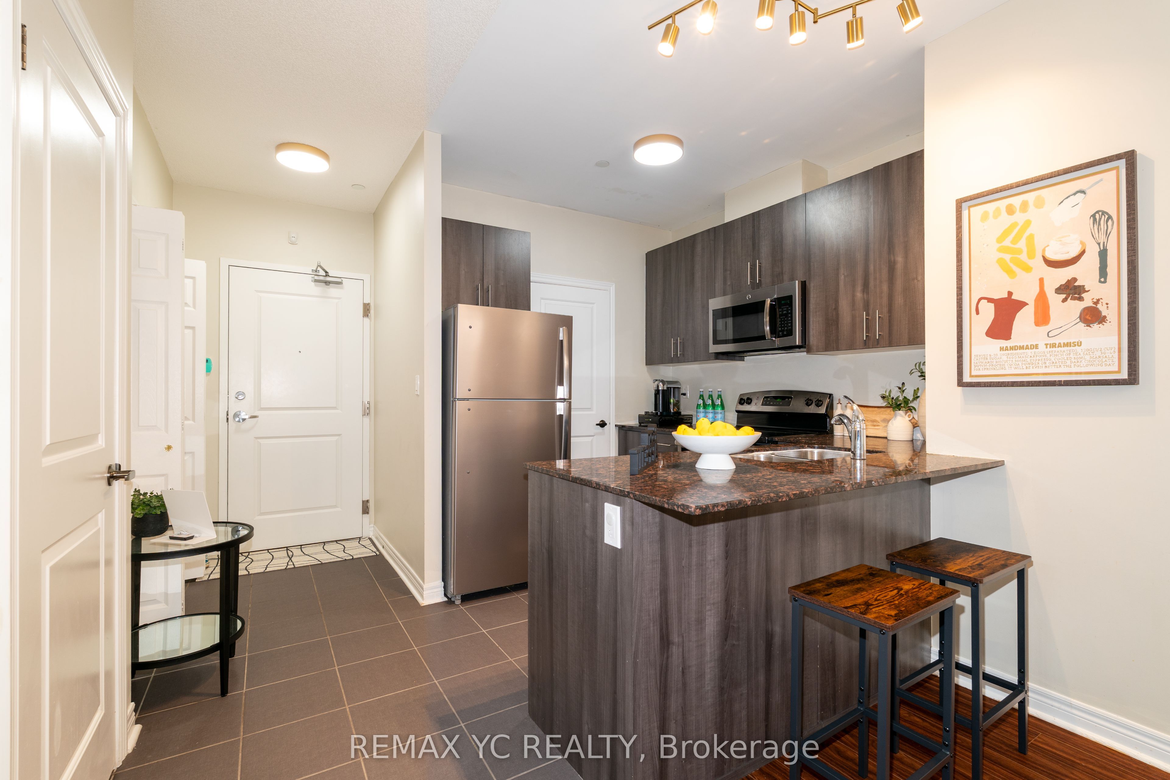 7768 Kennedy Road 102, Markham, ON L3R 5K1 photo 5