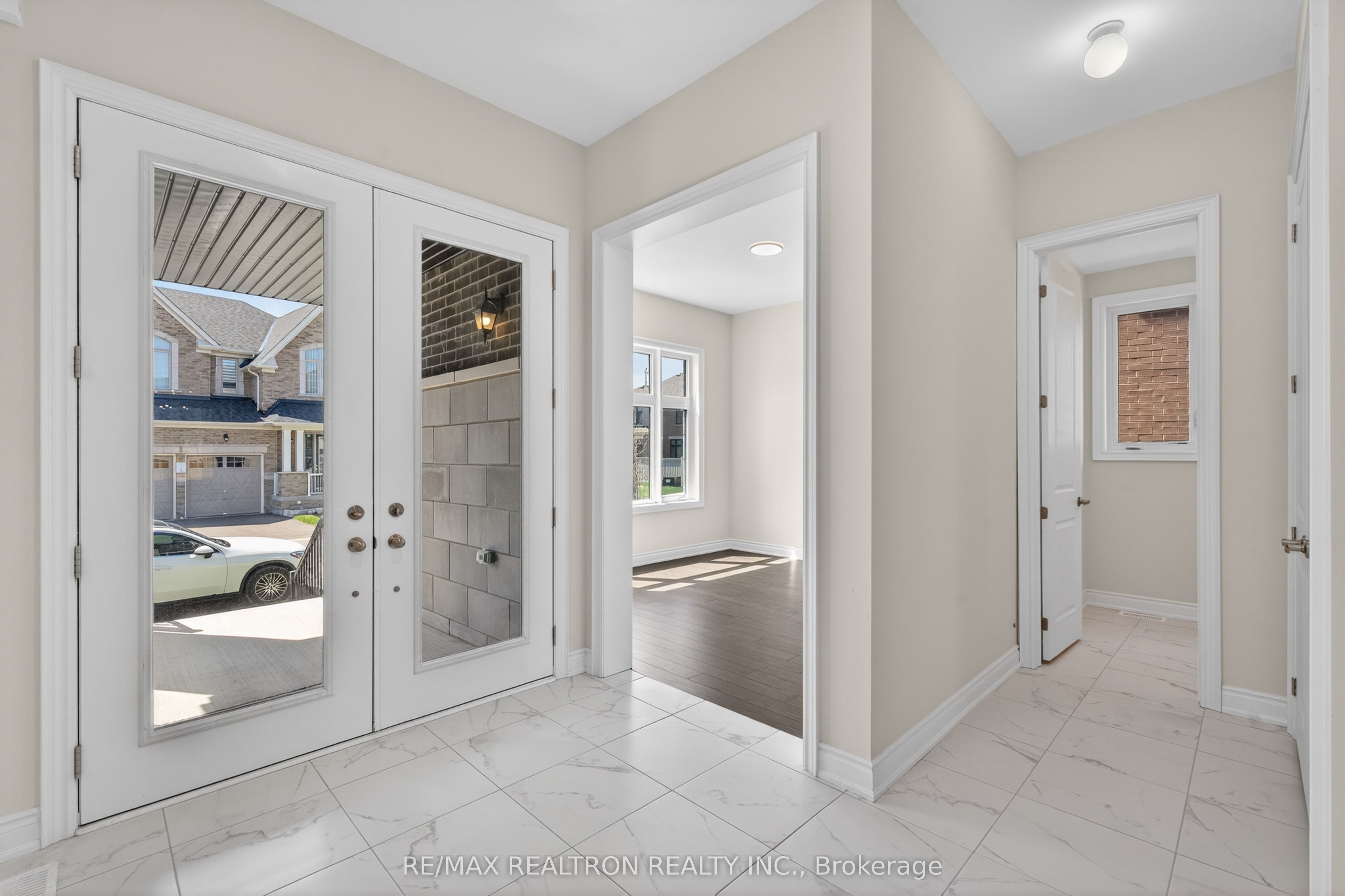 23 Joiner Circle N, Whitchurch-Stouffville, ON L4A 4W9 photo 5