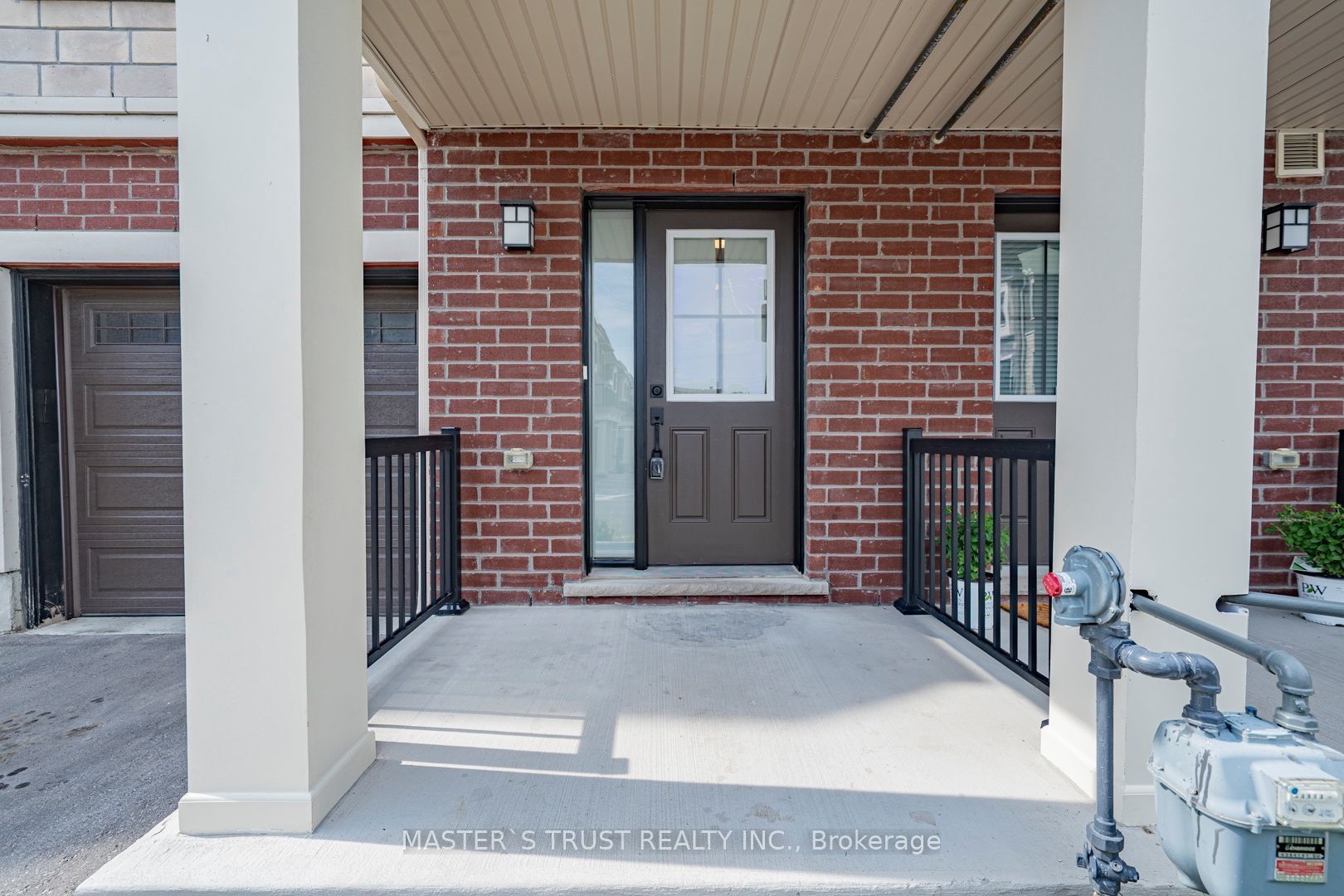 110 Covington Crescent, Whitchurch-Stouffville, ON L4A 4W8 photo 4