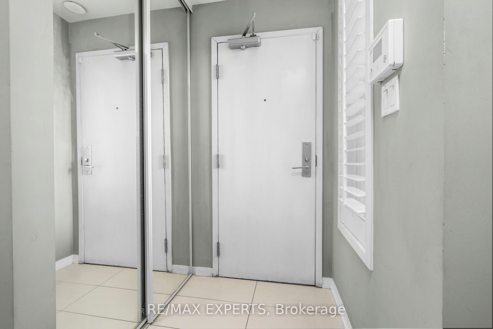 26 Bruce Street A04, Vaughan, ON L4L 0H4 photo 4