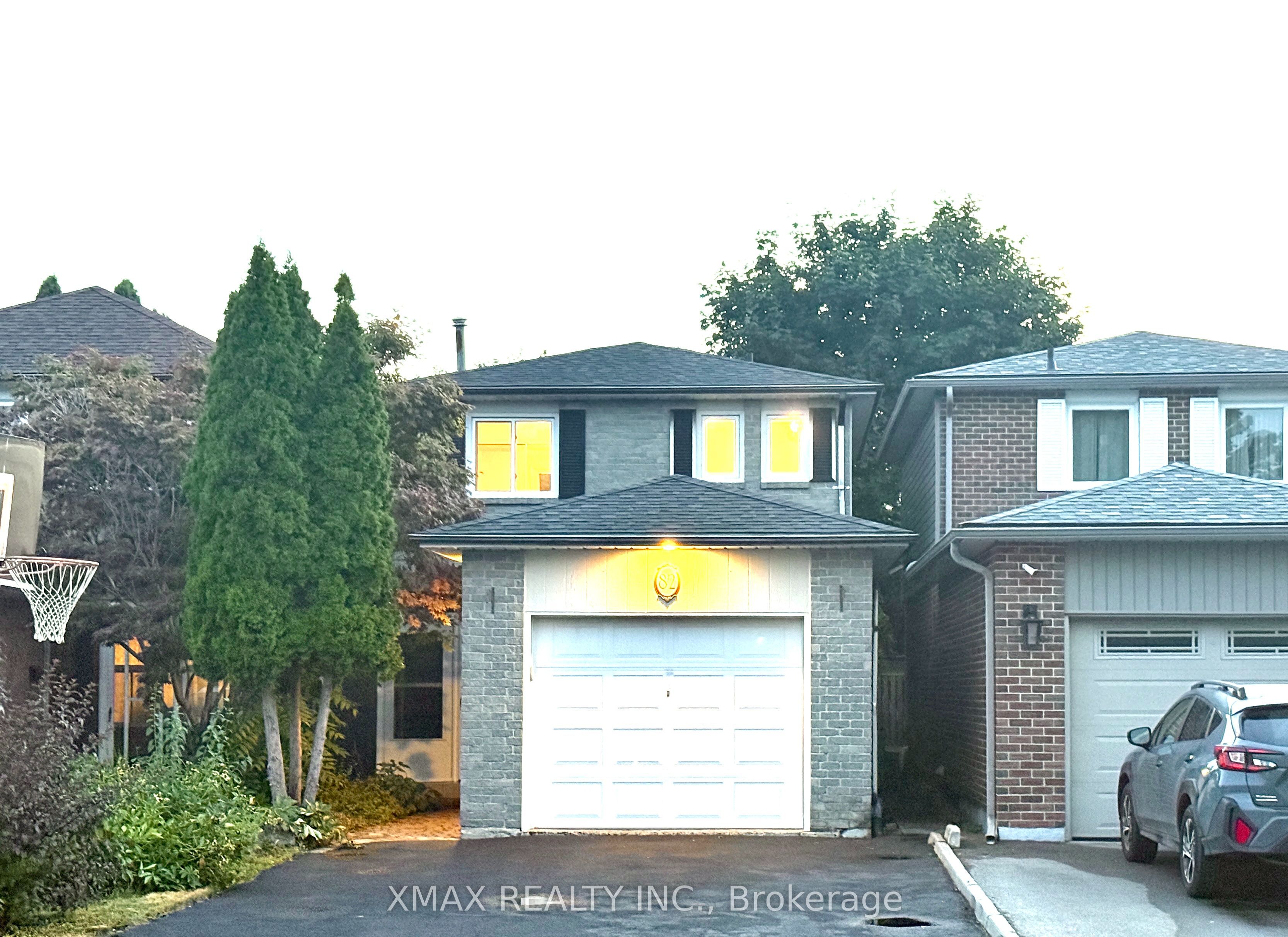 82 Lund Street, Richmond Hill, ON L4C 5V9