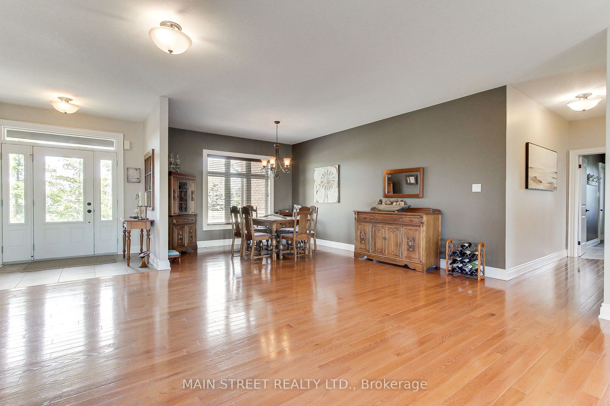13 Brolley Crescent, Essa, ON L0L 1N0 photo 5