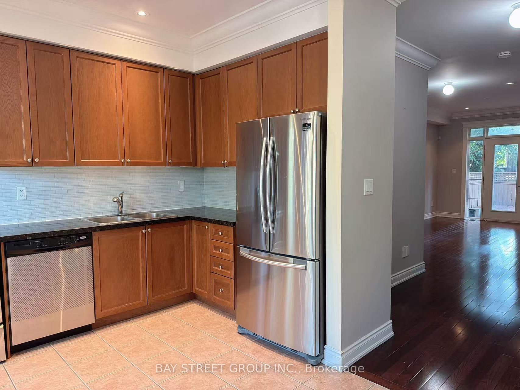 142 Hall Street, Richmond Hill, ON L4C 4N8 photo 5