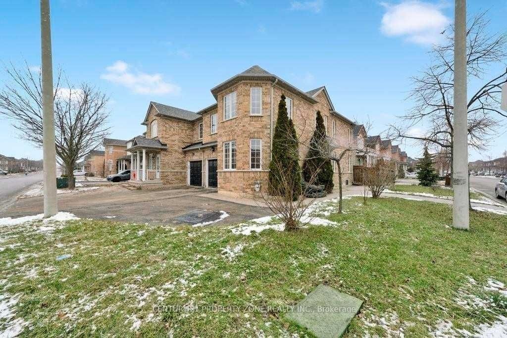 93 Bologna Road LOWER, Vaughan, ON L4H 2M8