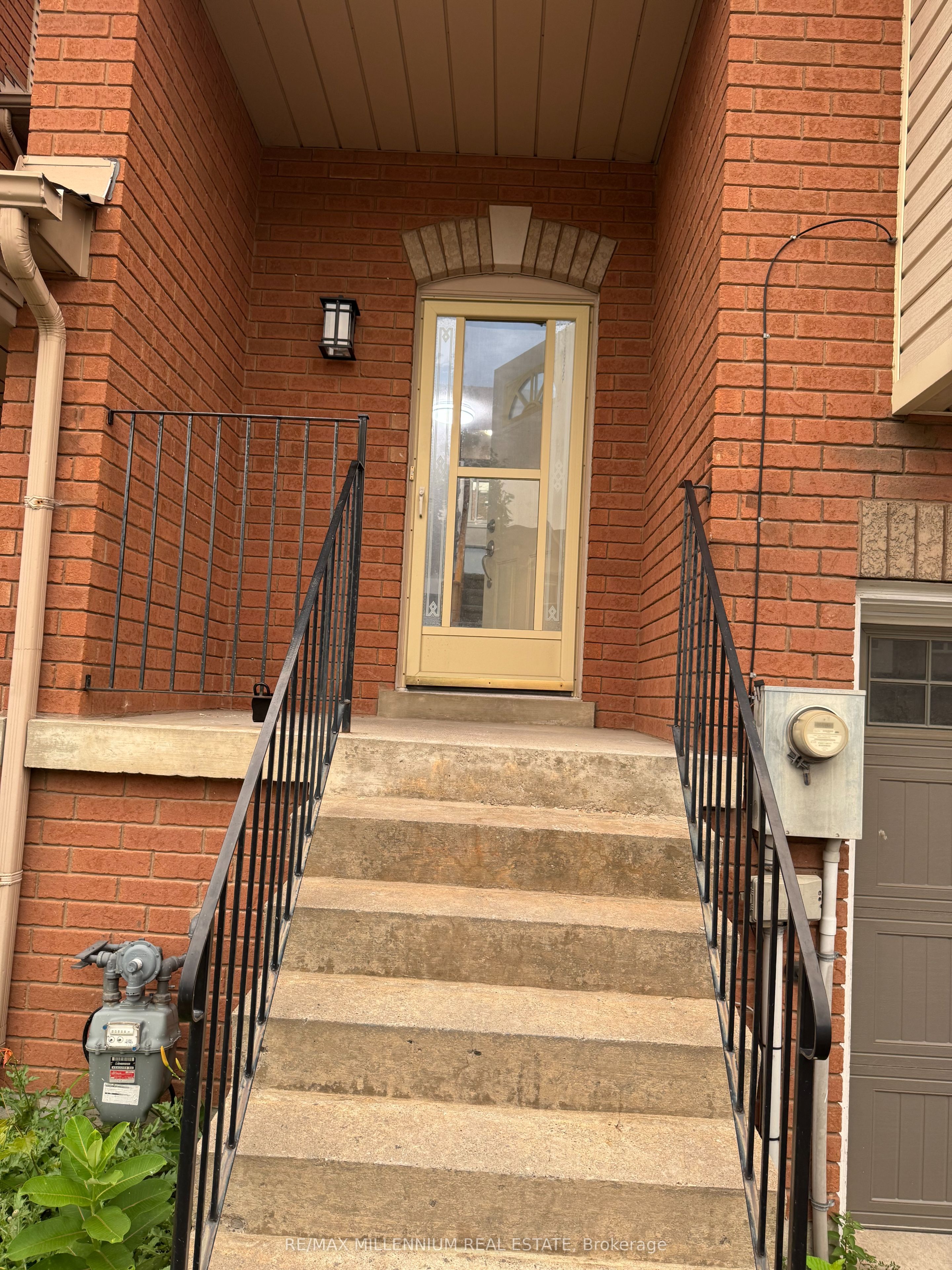 229 Kelso Crescent, Vaughan, ON L6A 2E1 photo 2