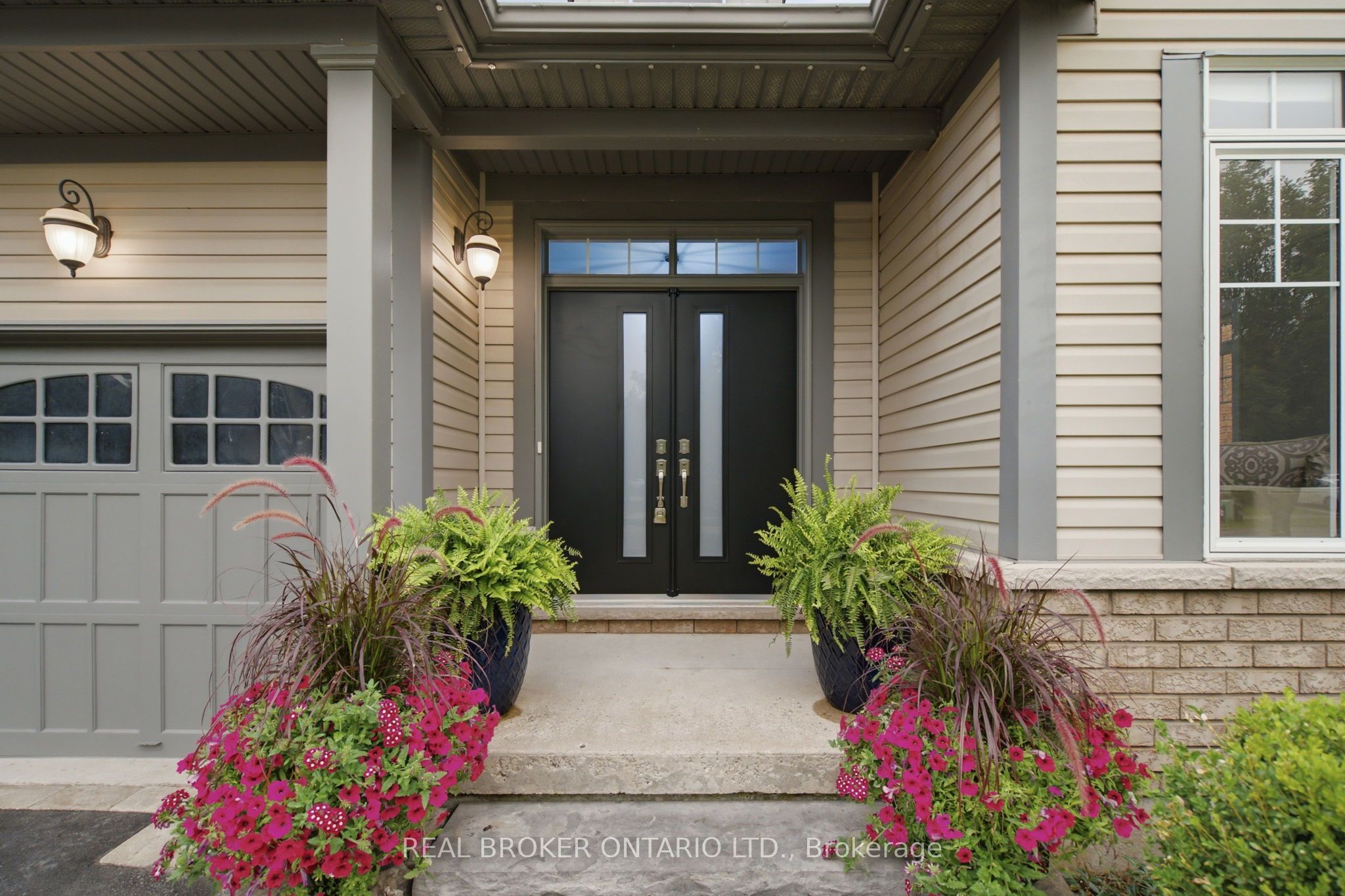 126 Second Avenue, Uxbridge, ON L9P 2A2 photo 4