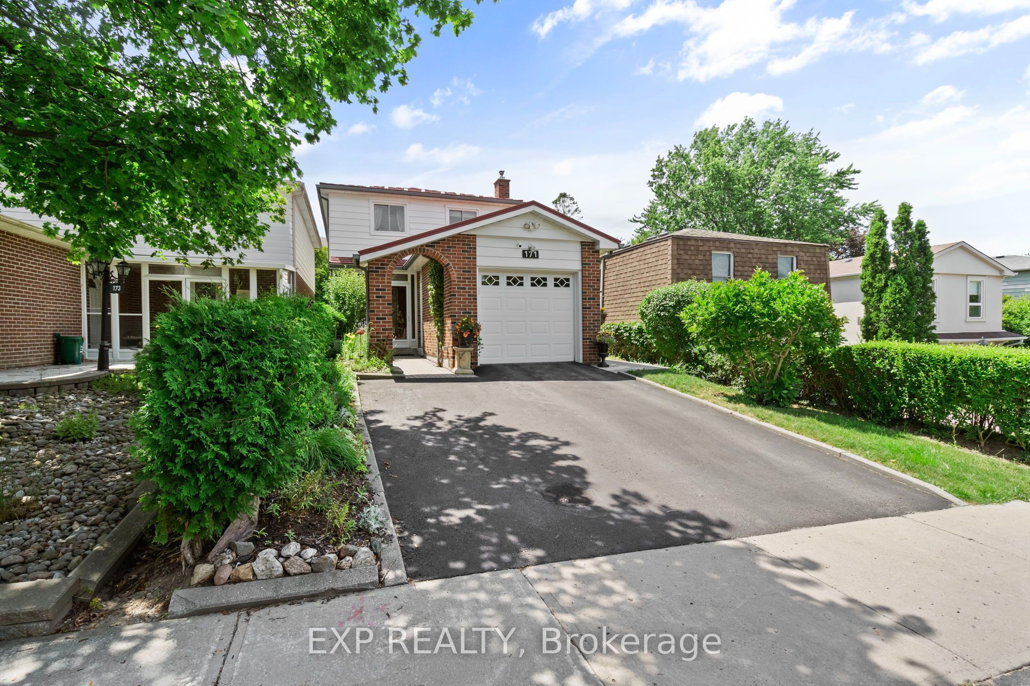 171 Simonston Boulevard, Markham, ON L3T 4M1 photo 2