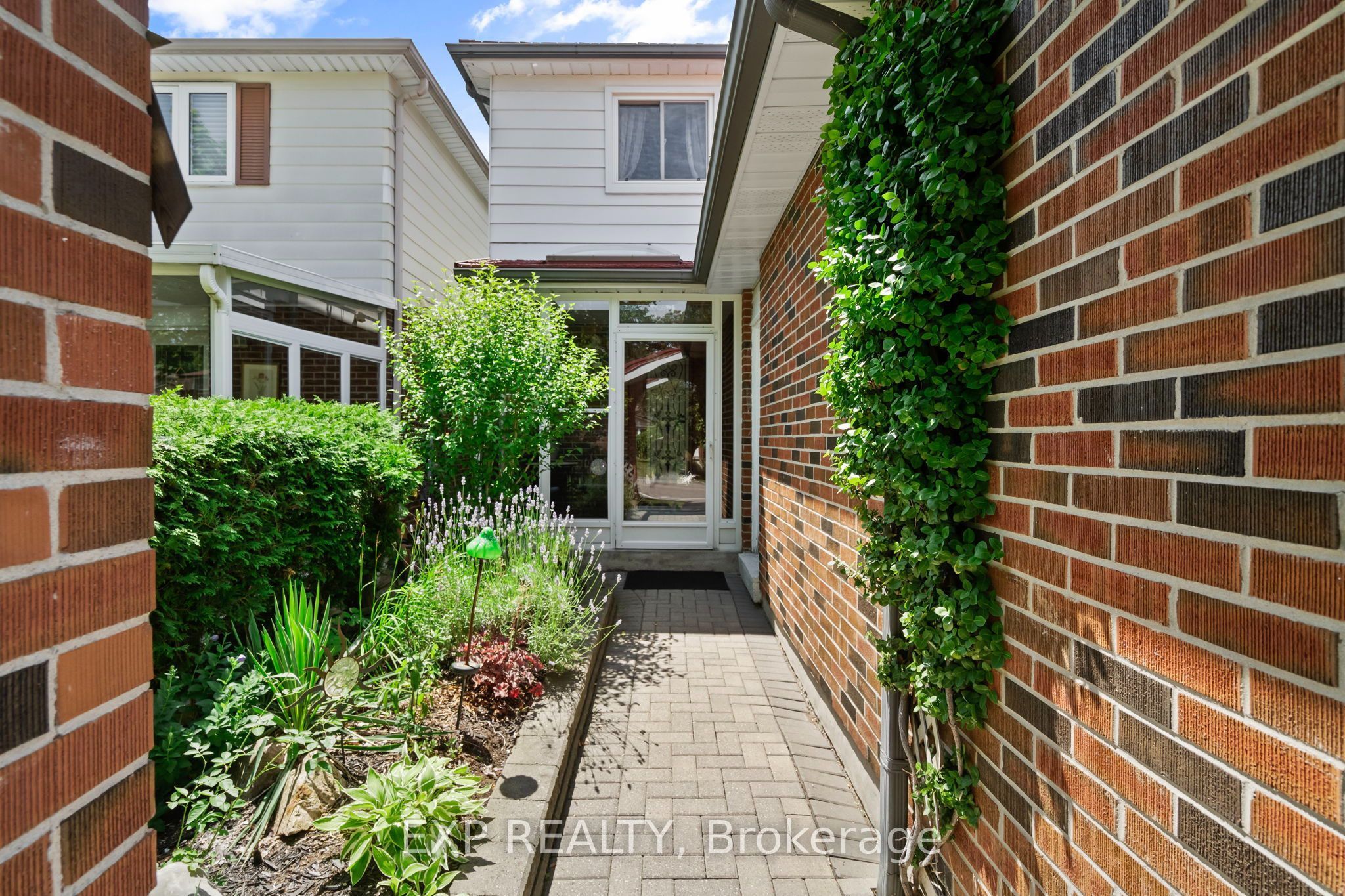 171 Simonston Boulevard, Markham, ON L3T 4M1 photo 4