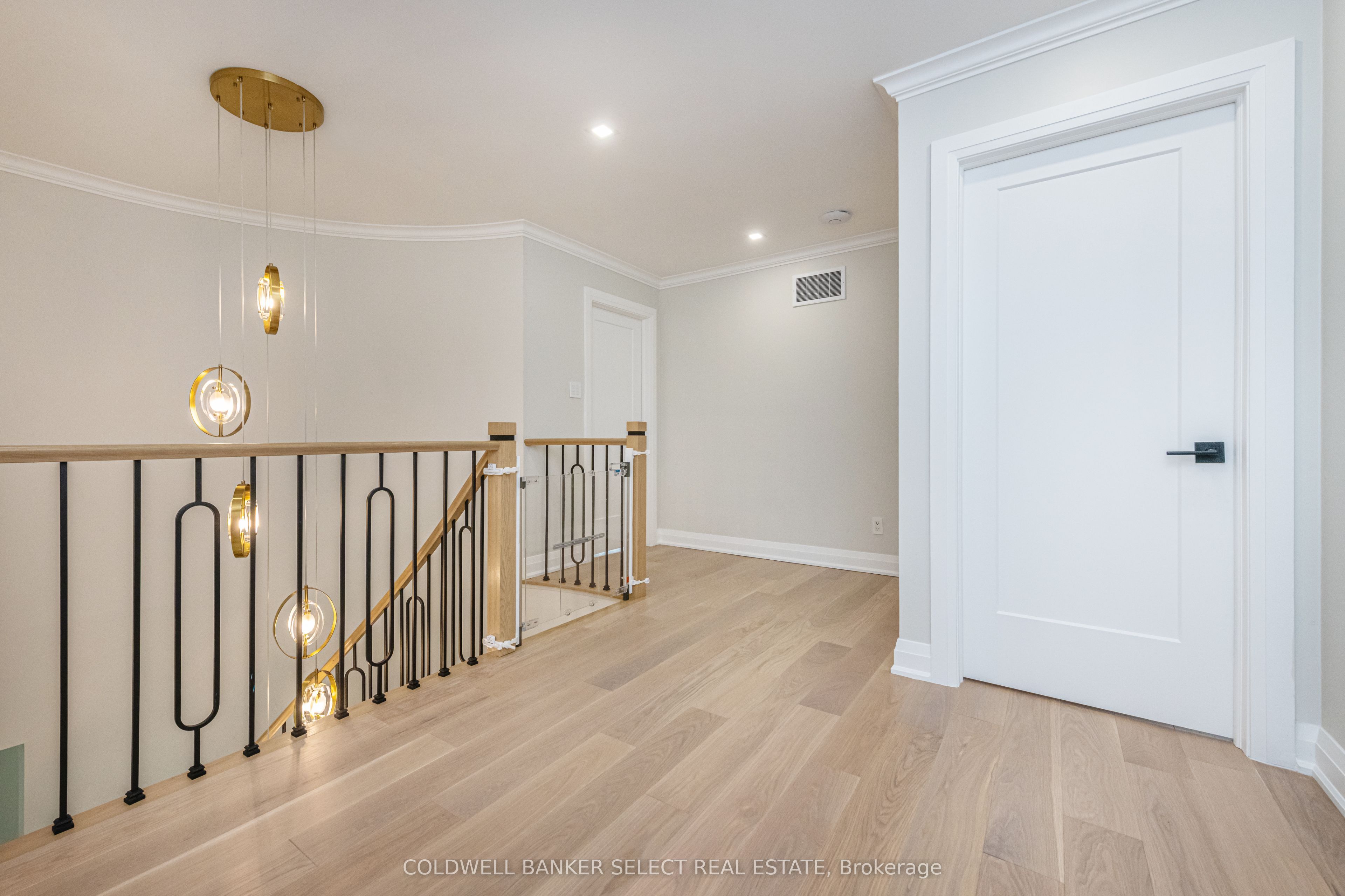 154 Conti Crescent, Vaughan, ON L4L 6V4 photo 4