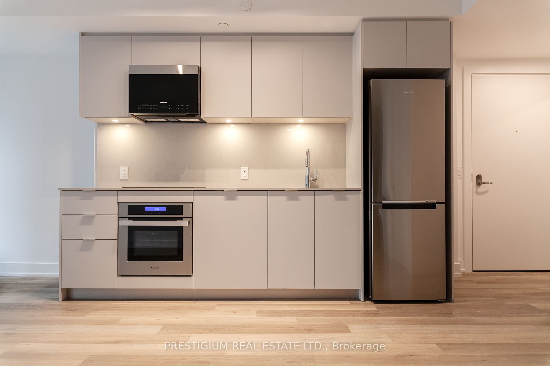 9 Clegg Road 1501, Markham, ON L6G 0H3 photo 4