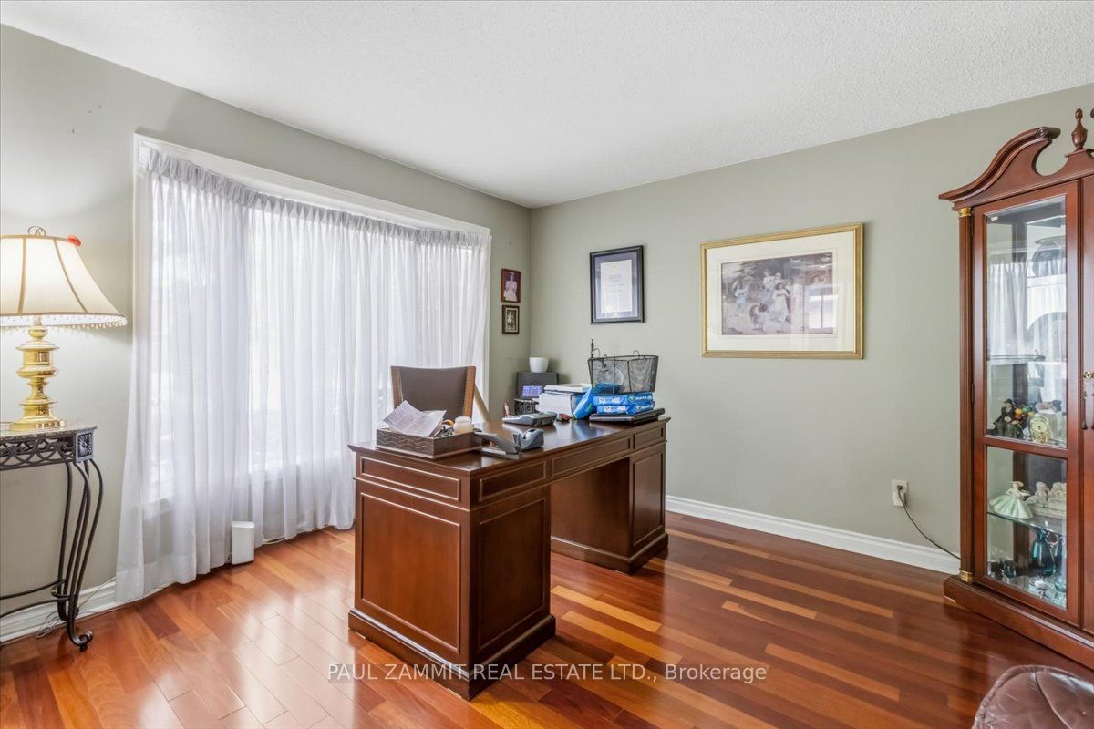 180 Lyndhurst Drive, Markham, ON L3T 6T6 photo 3