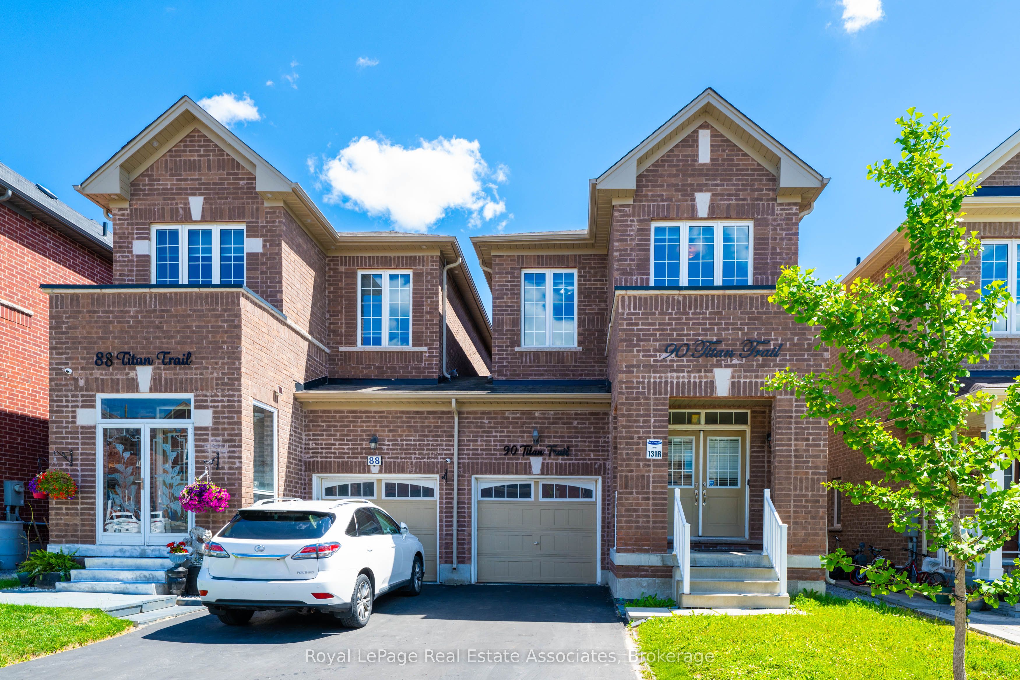 90 Titan Trail, Markham, ON L3S 0E2 photo 2
