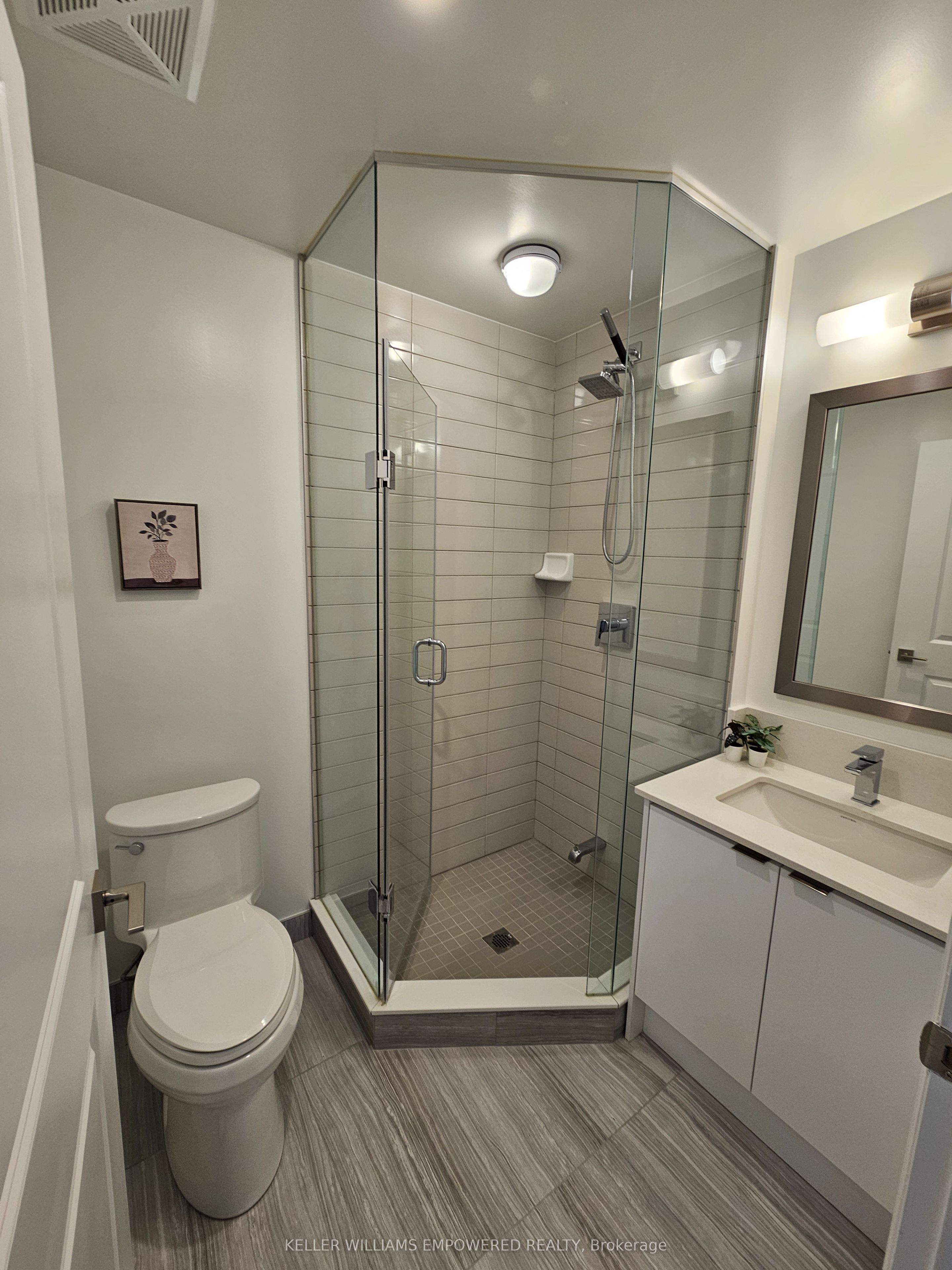 11750 W Ninth Line 625, Whitchurch-Stouffville, ON L4A 5G1 photo 2